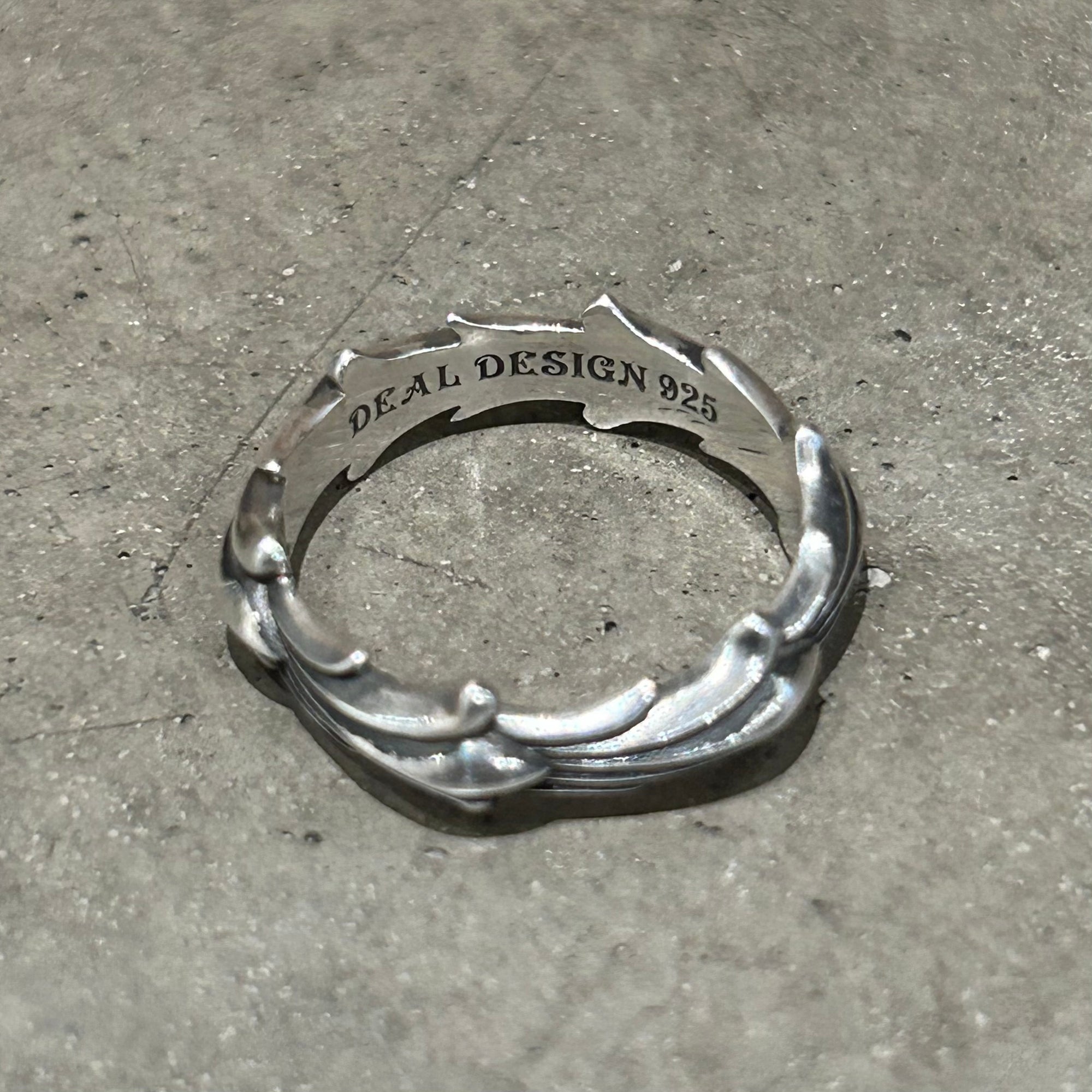 DEAL DESIGN LEGATO FLARE RING 'SILVER'