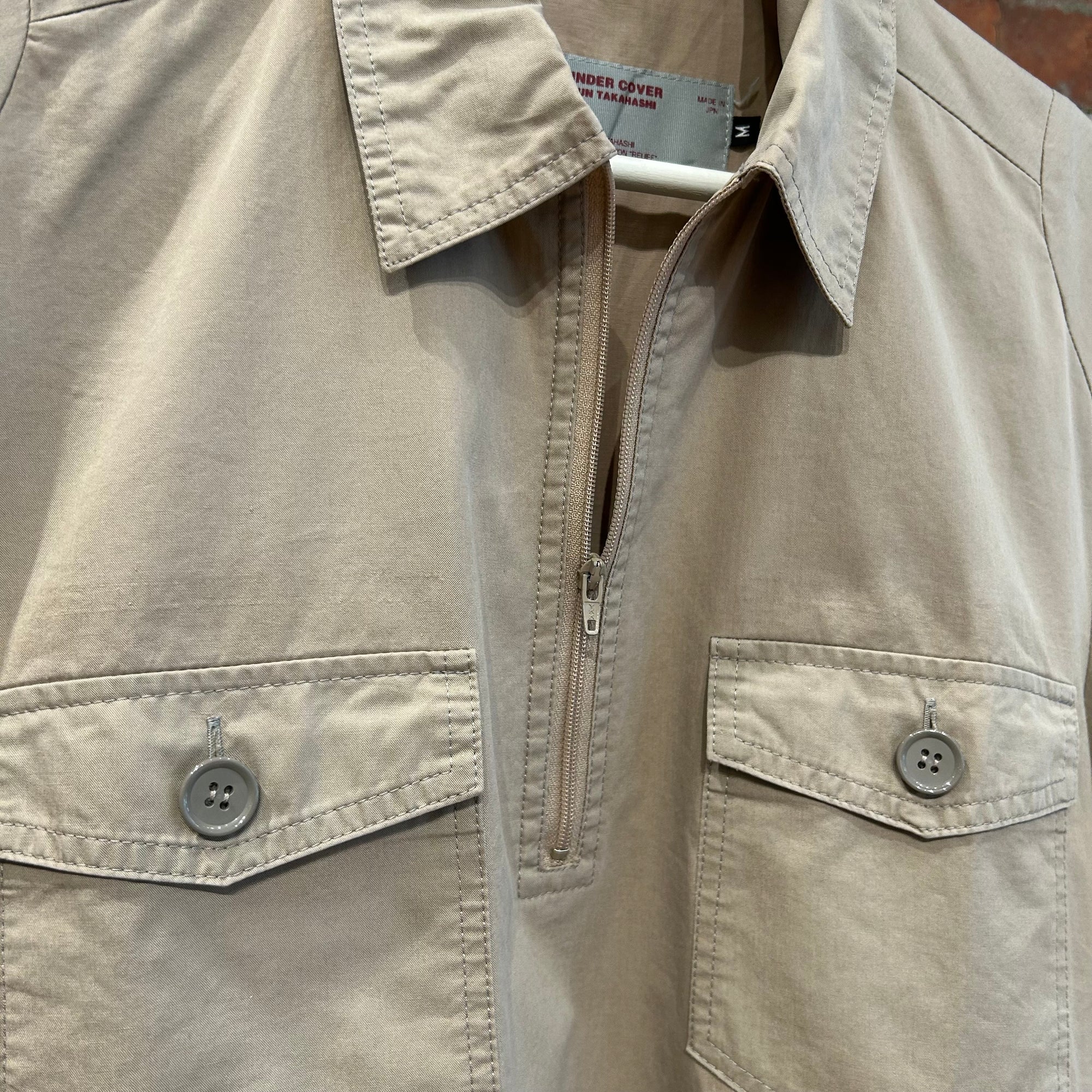 UNDERCOVER SS99 RELIEF WORKING CLASS GROUPIE SHIRT ‘TAN’