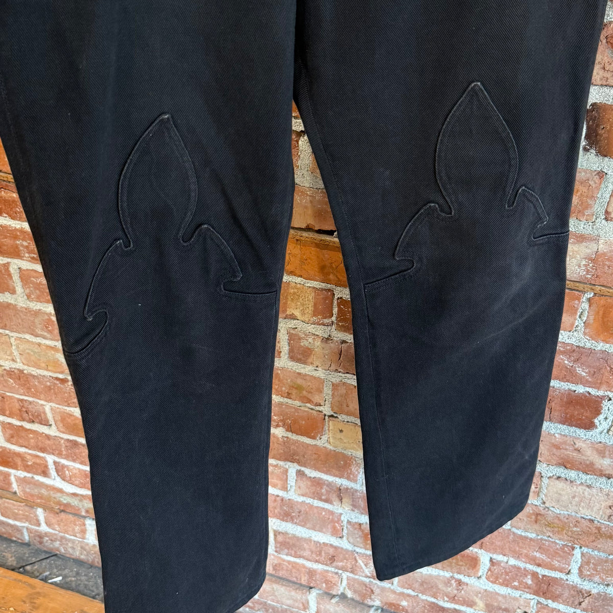 CHROME HEARTS FLEUR KNEE STRAIGHT LEG DENIM ‘BLACK’
