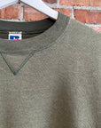 RUSSELL ATHETLIC 90S VINTAGE FADER CREWNECK ‘FADED OLIVE’
