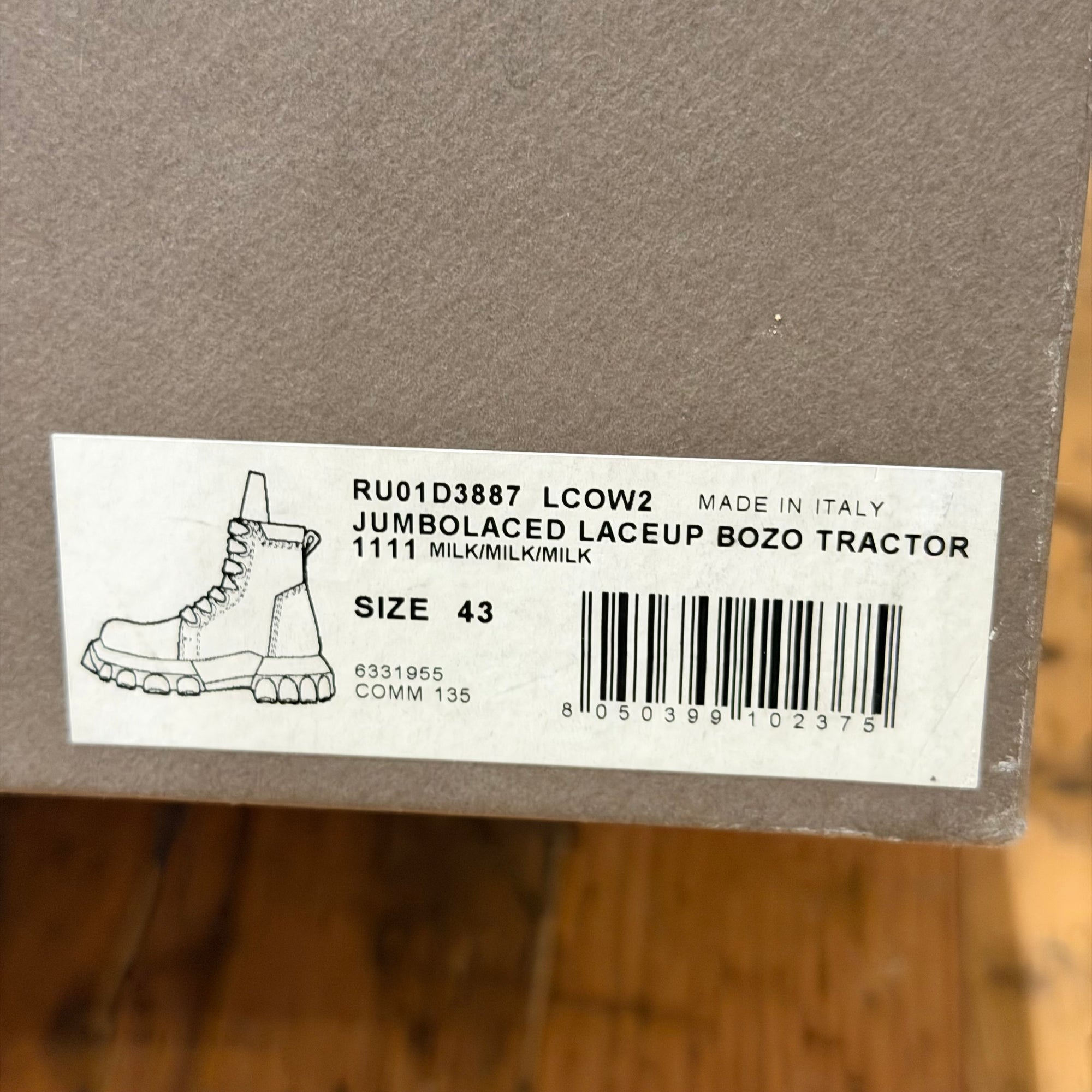 RICK OWENS FW25 JUMBO LACE BOZO TRACTOR BOOTS ‘MILK’