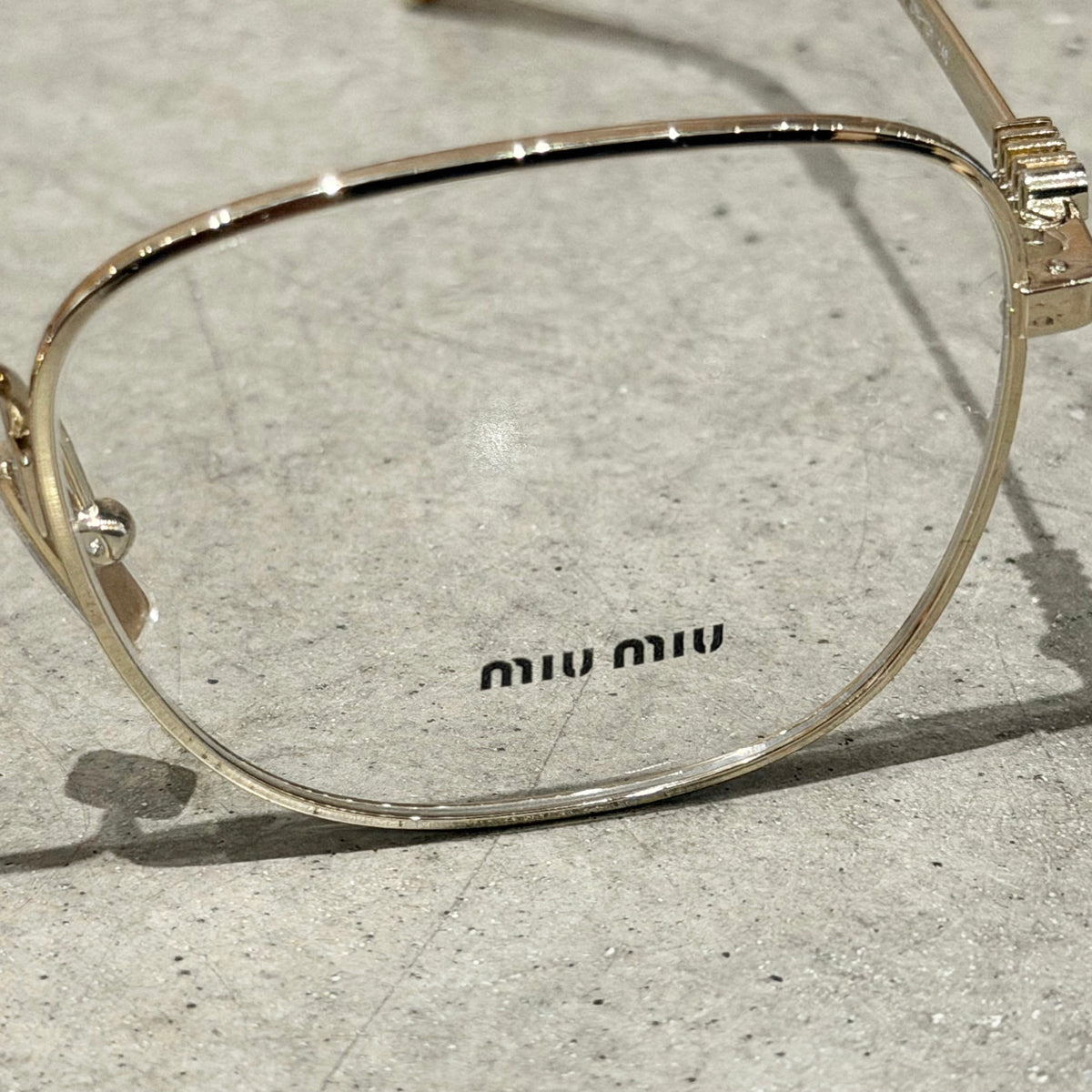 MIU MIU 50WV METAL FRAME GLASSES ‘GOLD’
