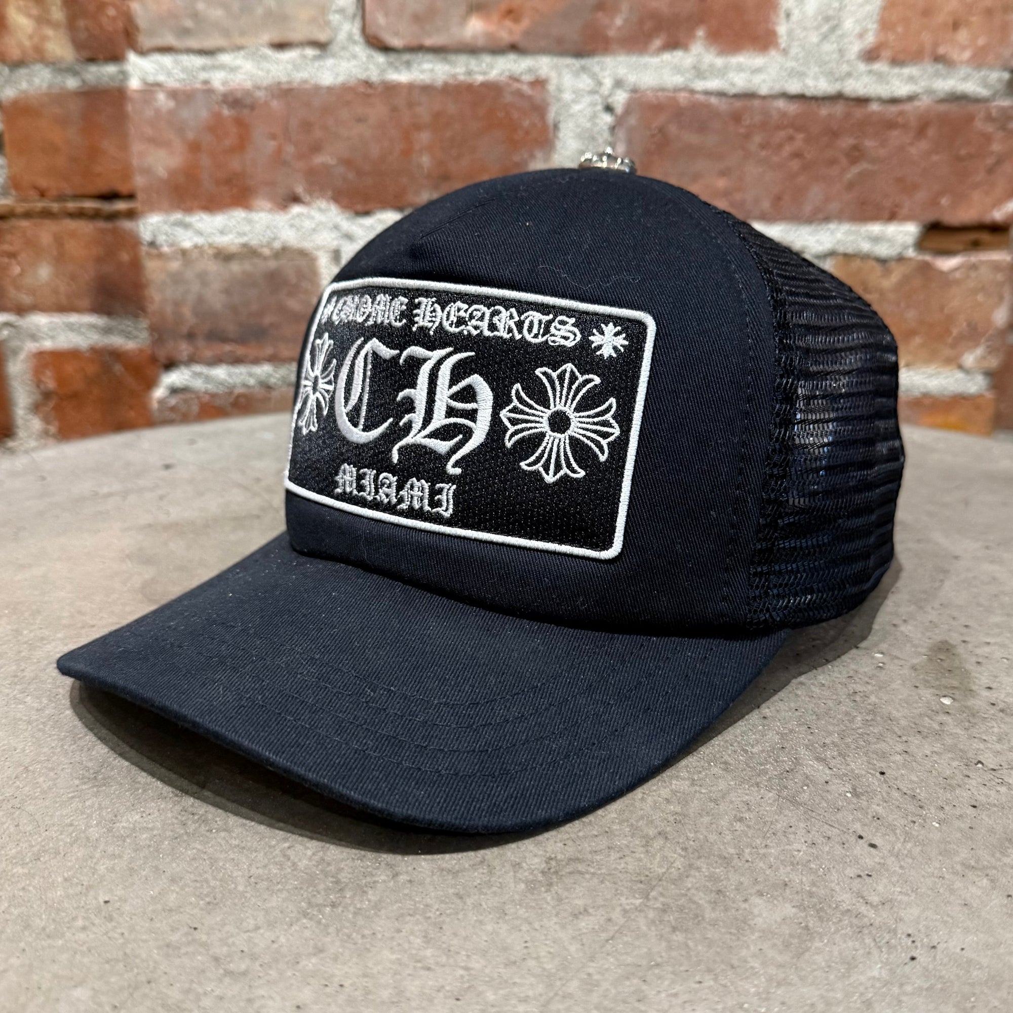 CHROME HEARTS MIAMI CH TRUCKER HAT ‘BLACK’