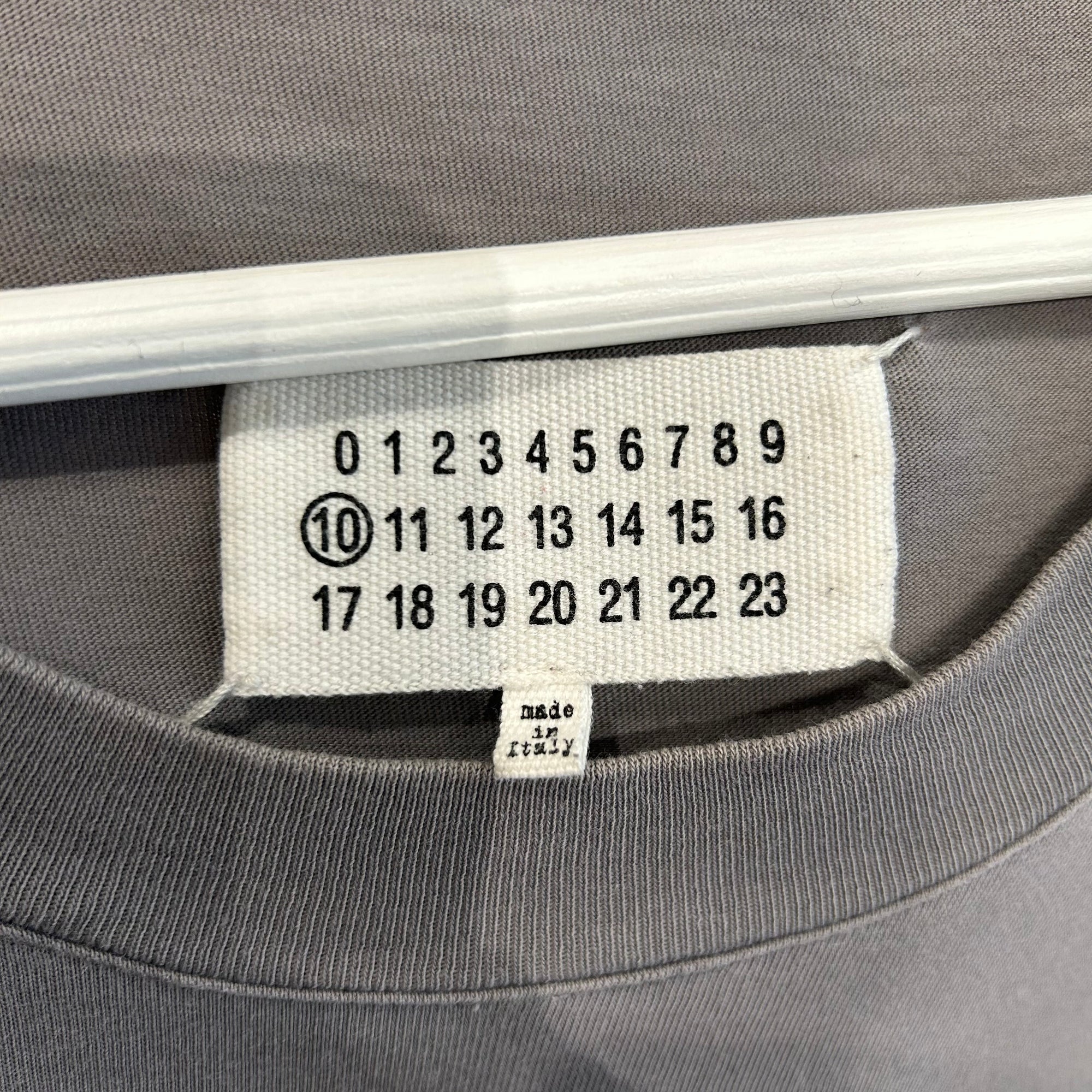 MAISON MARGIELA GHOST POCKET TANK ‘GREY’