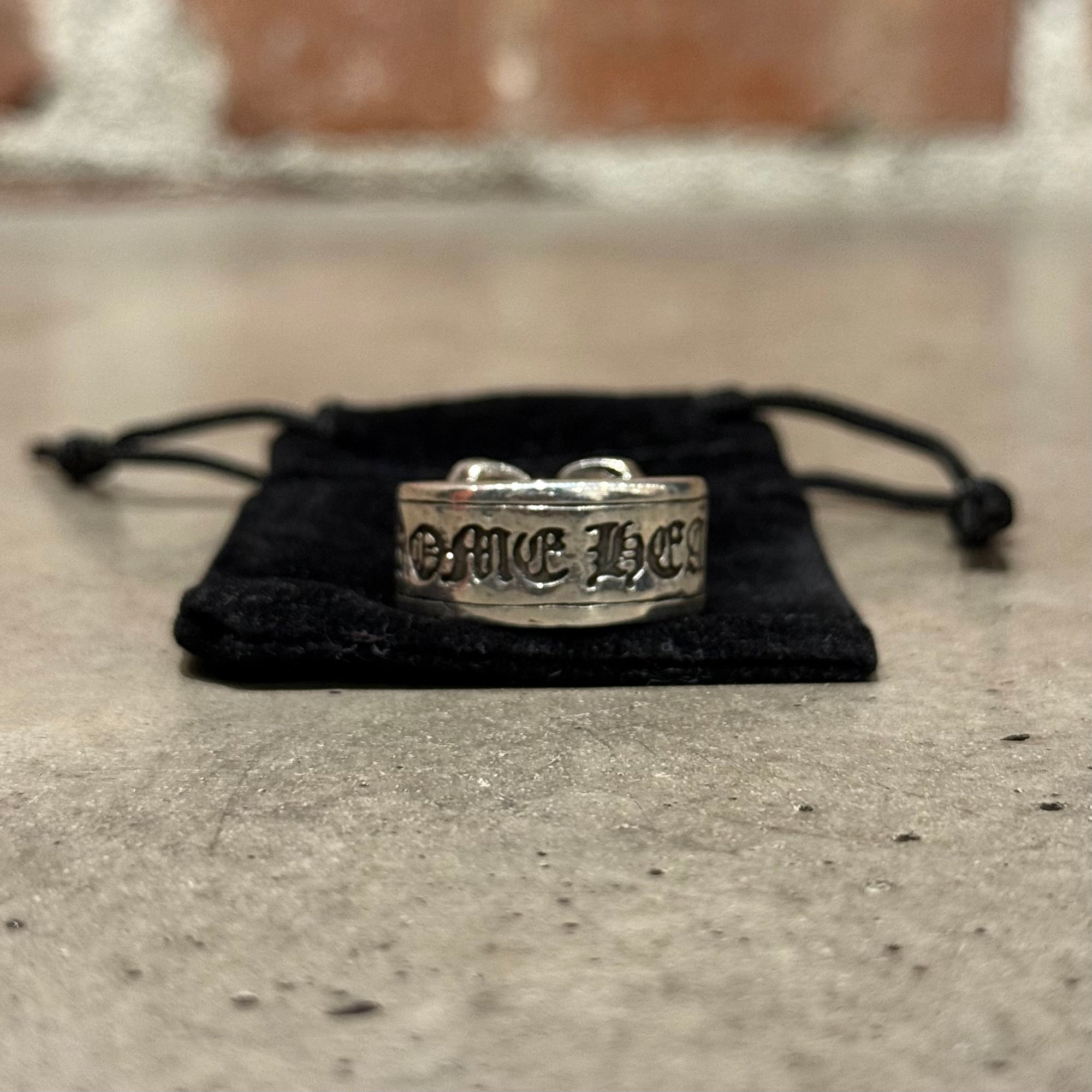 CHROME HEARTS LARGE SCROLL RING ‘SILVER’