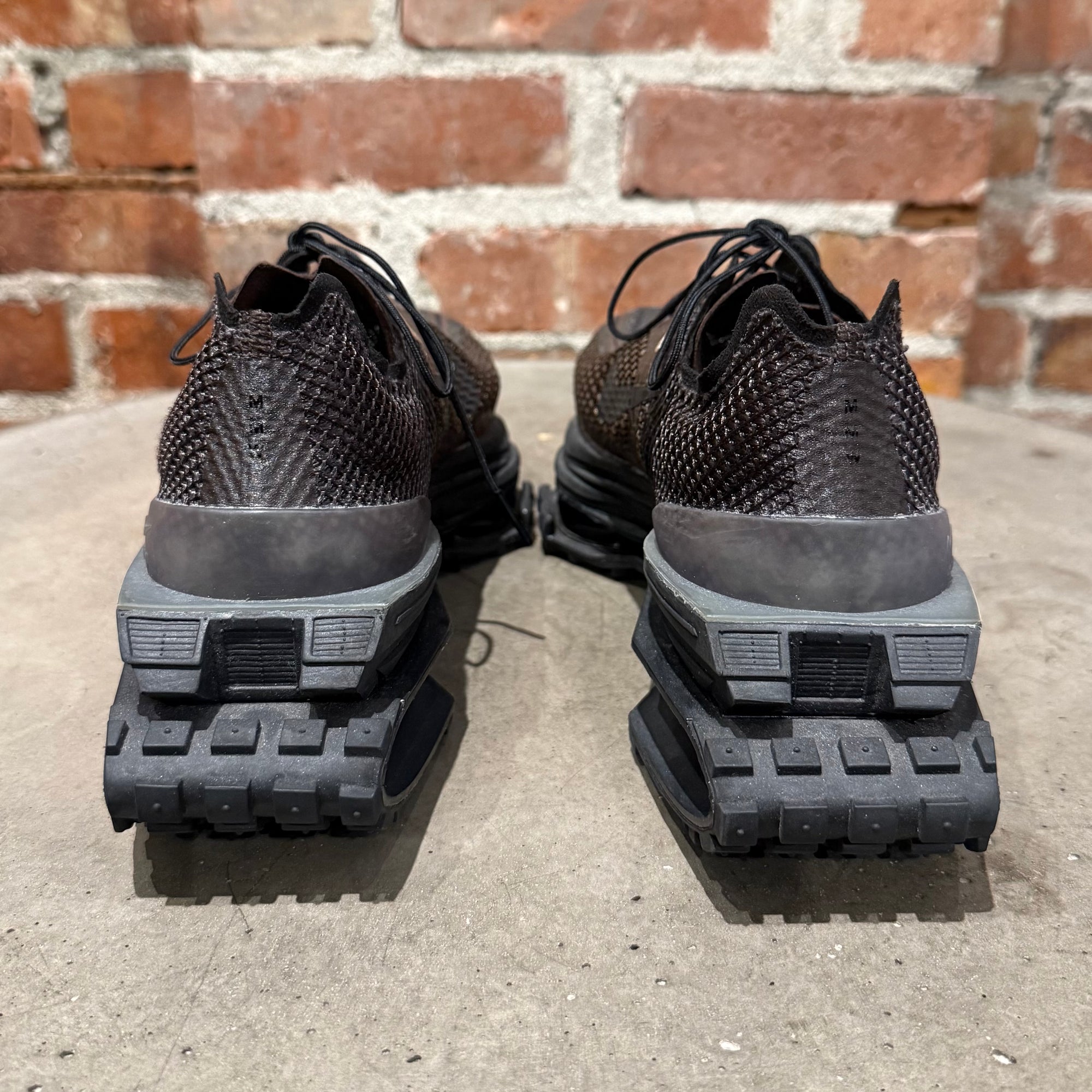 MMW X NIKE ZOOM 004 SNEAKERS ‘BROWN’