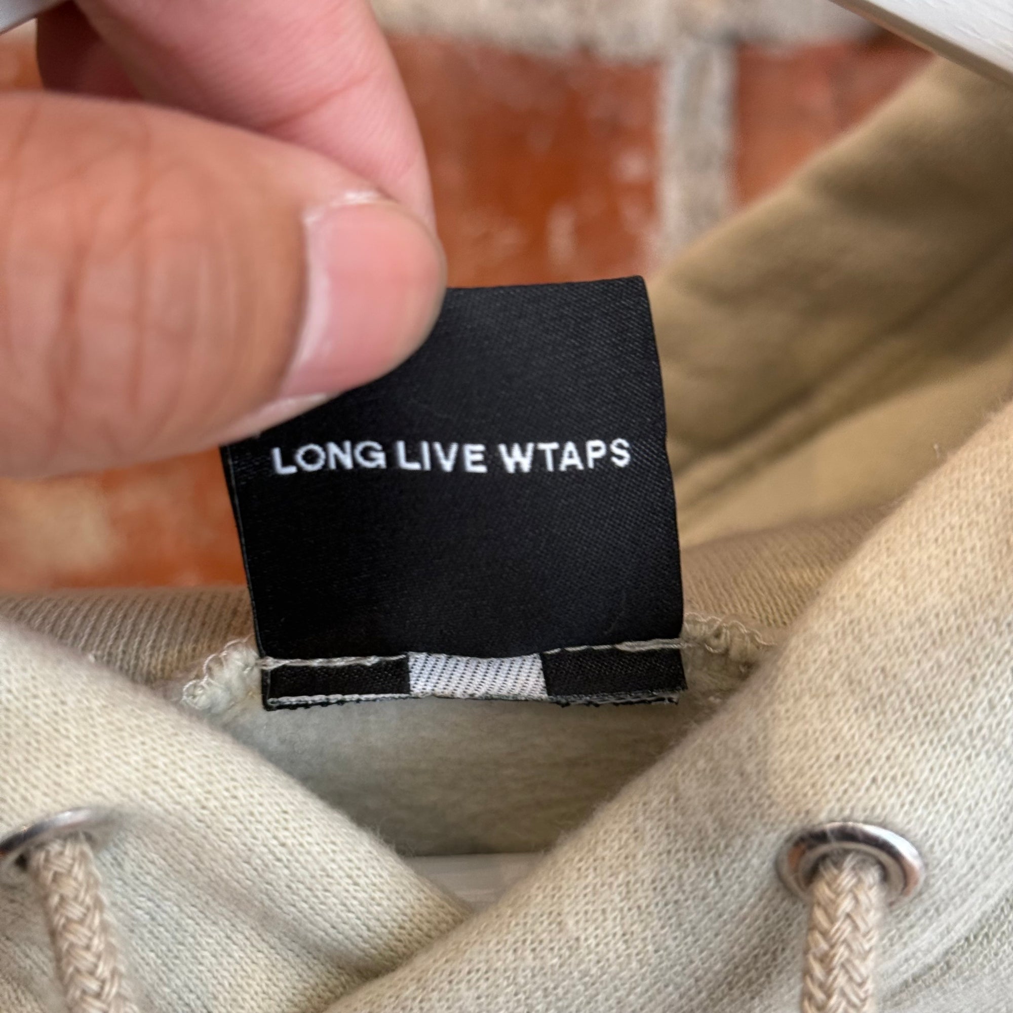 WTAPS MILITARY STENCIL HOODIE ‘SAND’