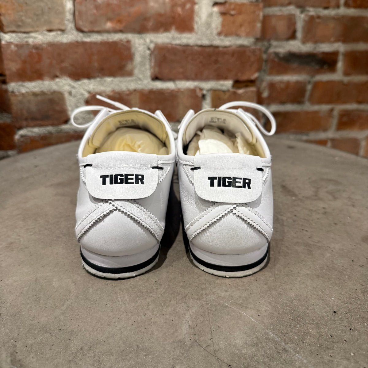 ONITSUKA TIGER MEXICO 66 SD FLAME SNEAKERS ‘WHITE’