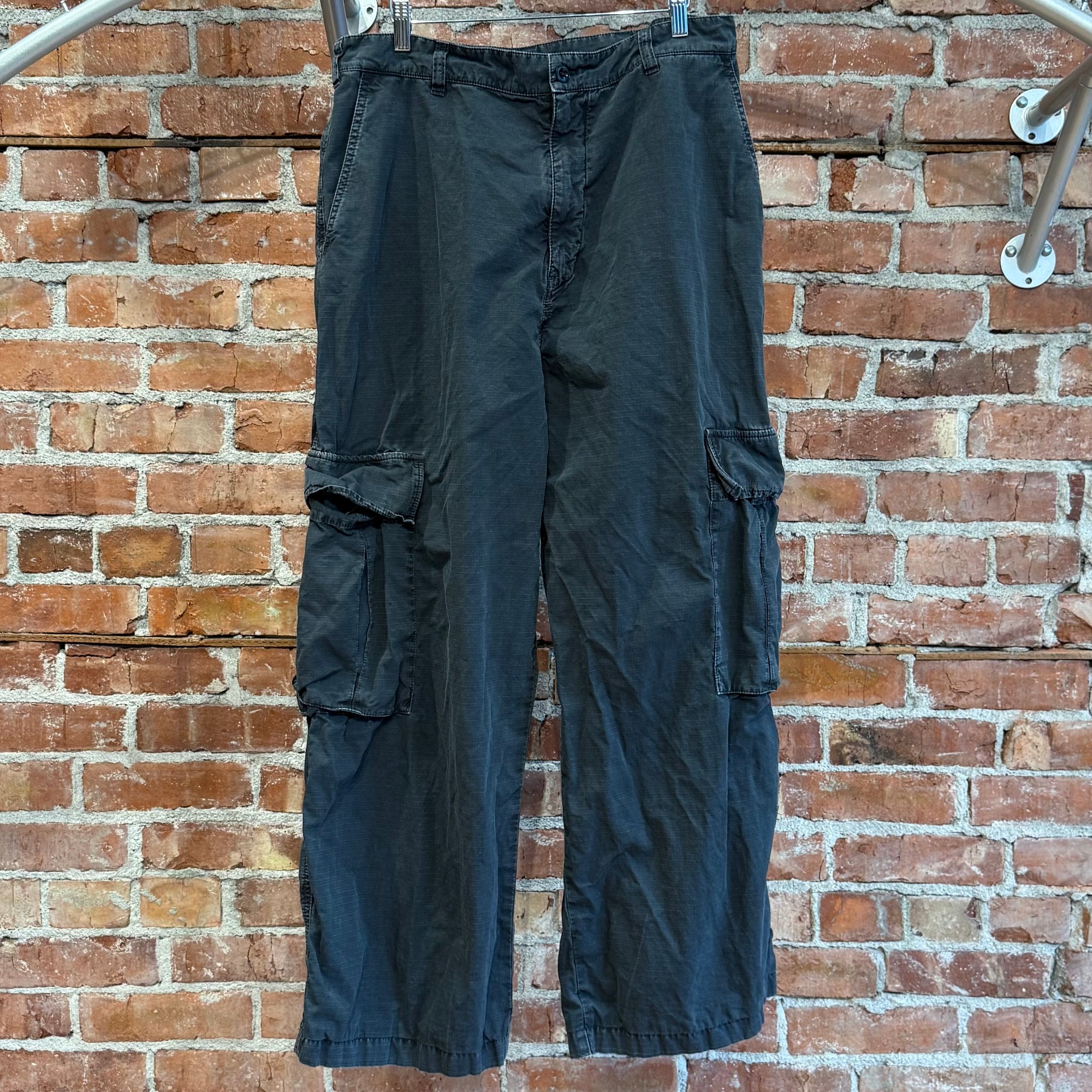 ACNE STUDIOS BAGGY WIDE CARGO PANTS ‘WASHED BLACK’
