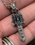 DEAL DESIGN KG DAGGER MED NECKLACE ‘SILVER’