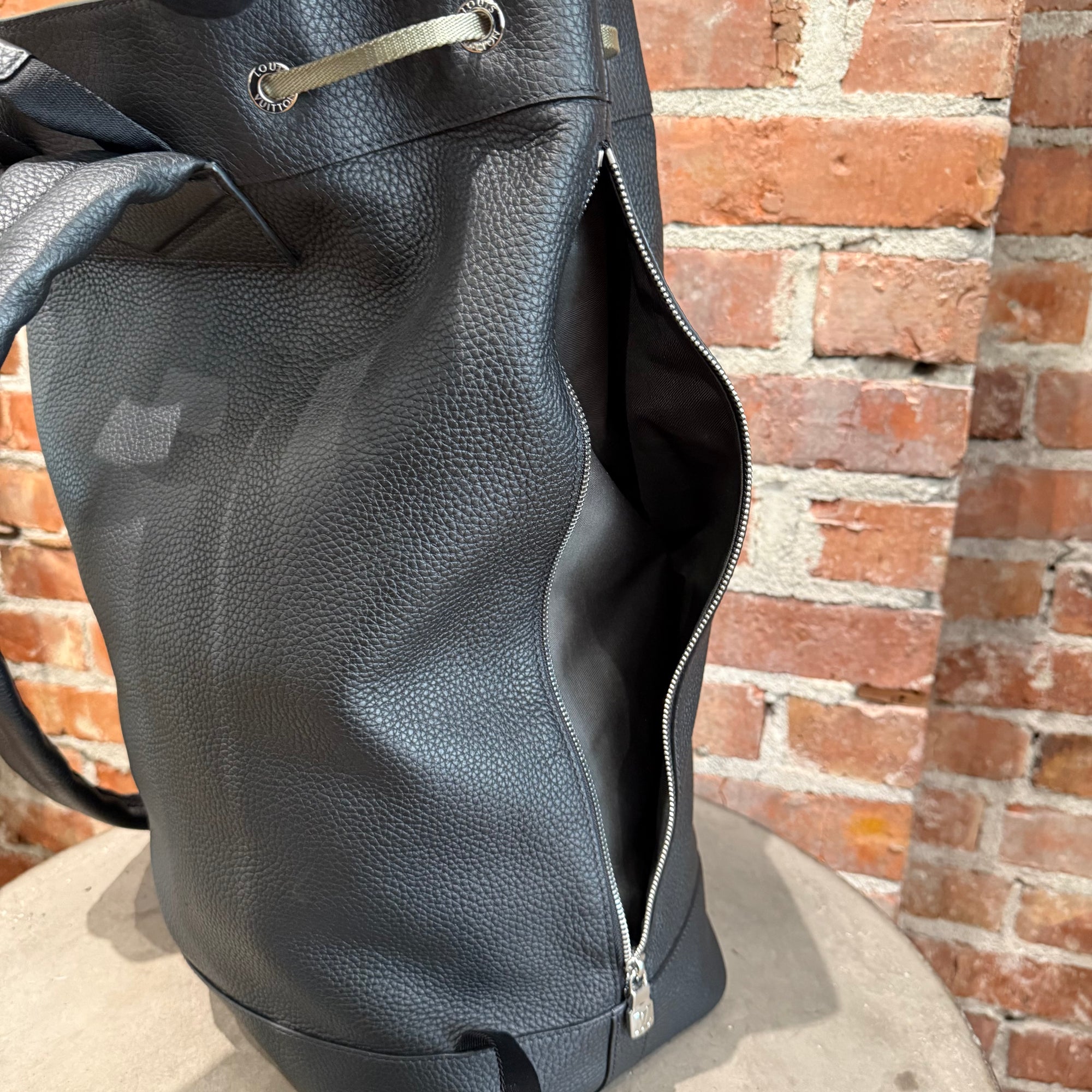 LOUIS VUITTON DRAWSTRING BACKPACK ‘BLACK&#39;