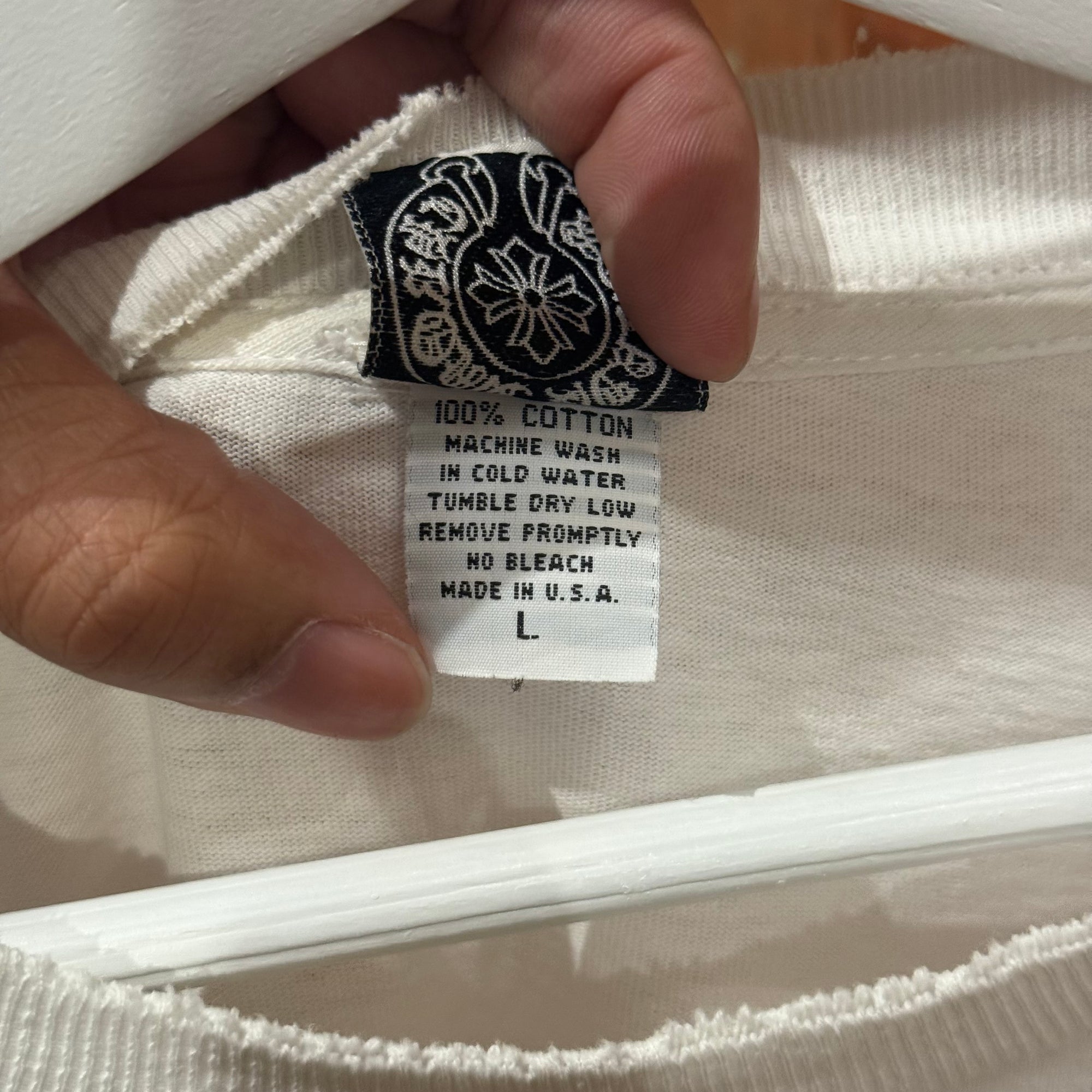 CHROME HEARTS VINTAGE T-BAR MULTILOGO LONGSLEEVE ‘WHITE’