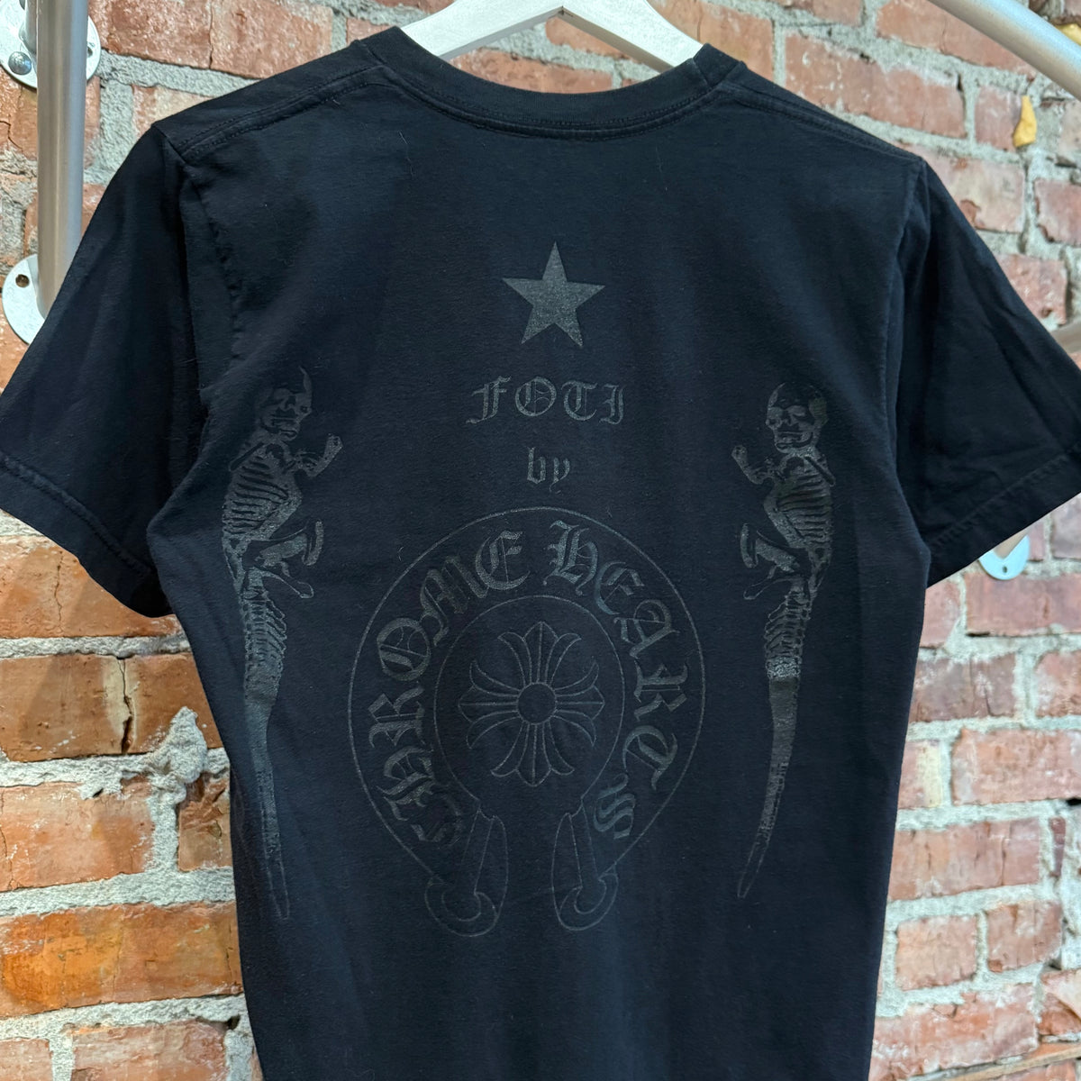 CHROME HEARTS FOTI 2017 GINZA EXHIBITION TEE ‘BLACK’