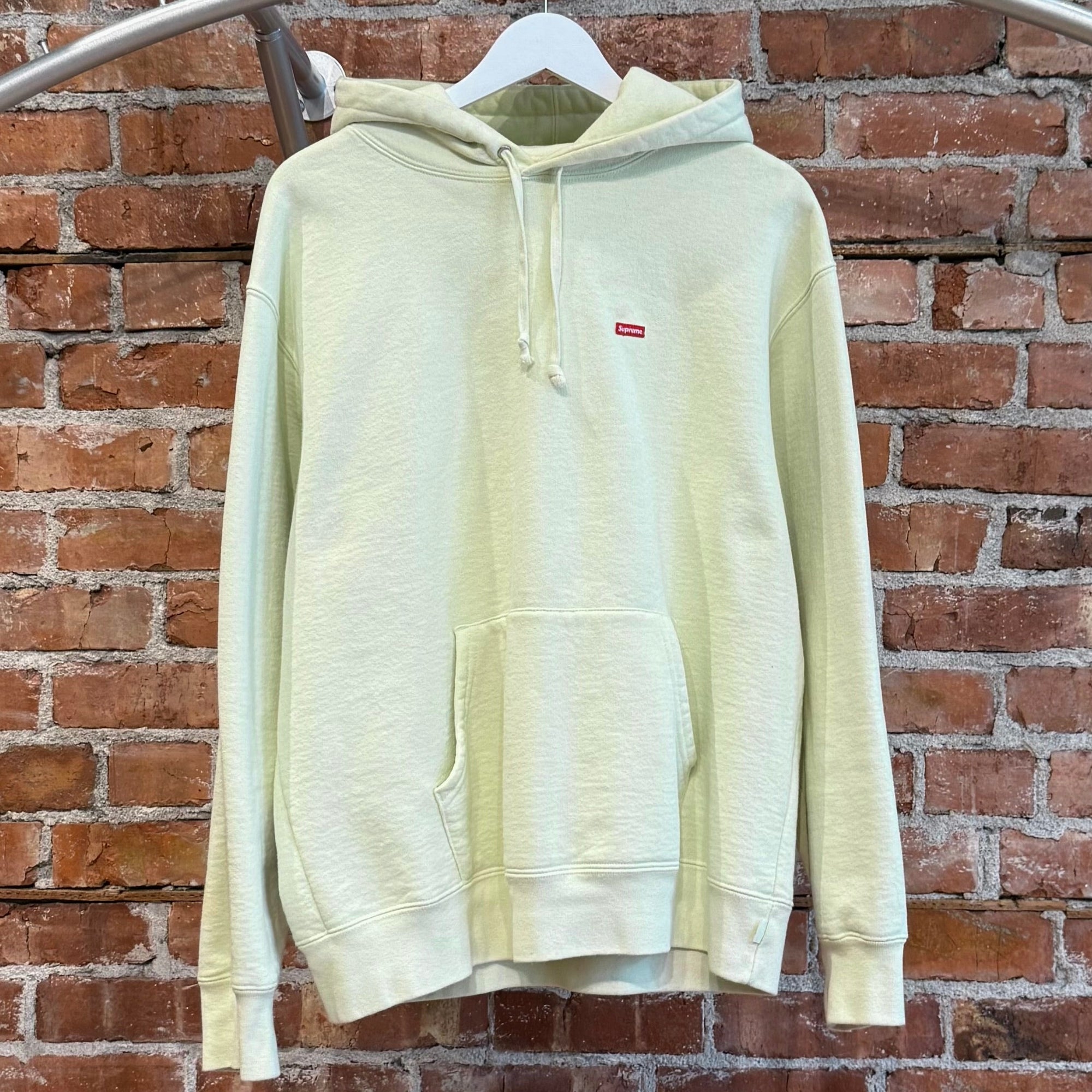 SUPREME MINI BOX LOGO HOODIE ‘PISTACHIO’