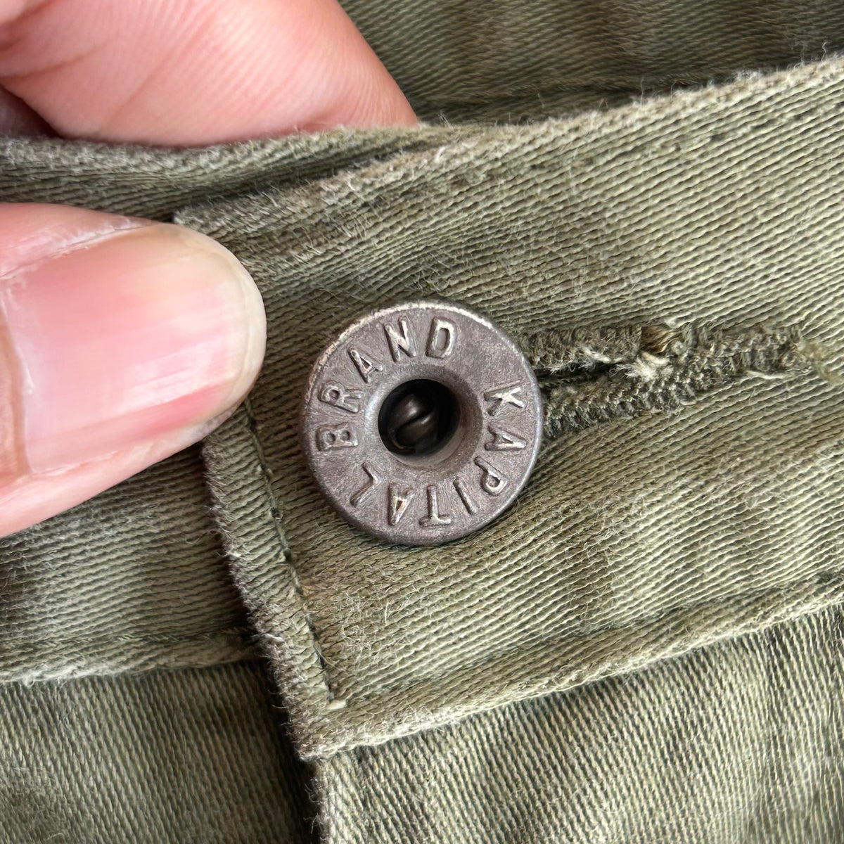 KAPITAL SMILEY PATCH MILITARY PANTS ‘SAGE’