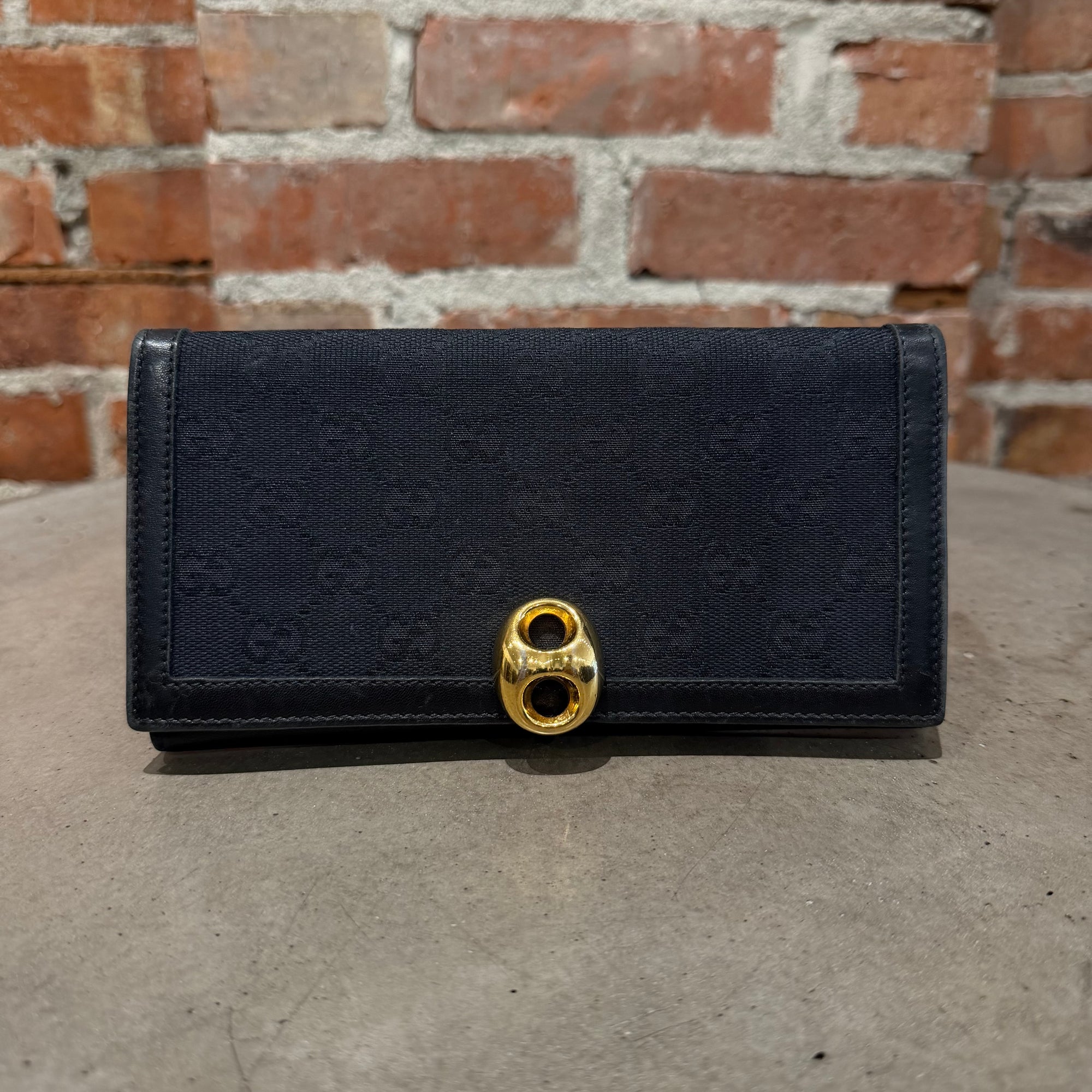 GUCCI WAVE BUCKLE LONG WALLET ‘BLACK’
