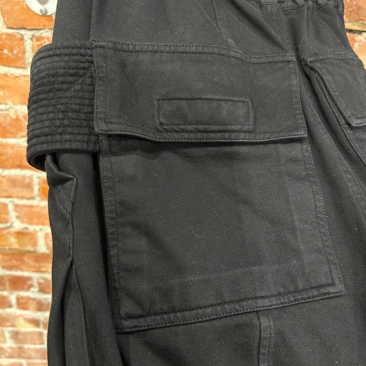 RICK OWENS SS24 LIDO DRKSHDW RIG CREATCH CARGOS ‘BLACK’