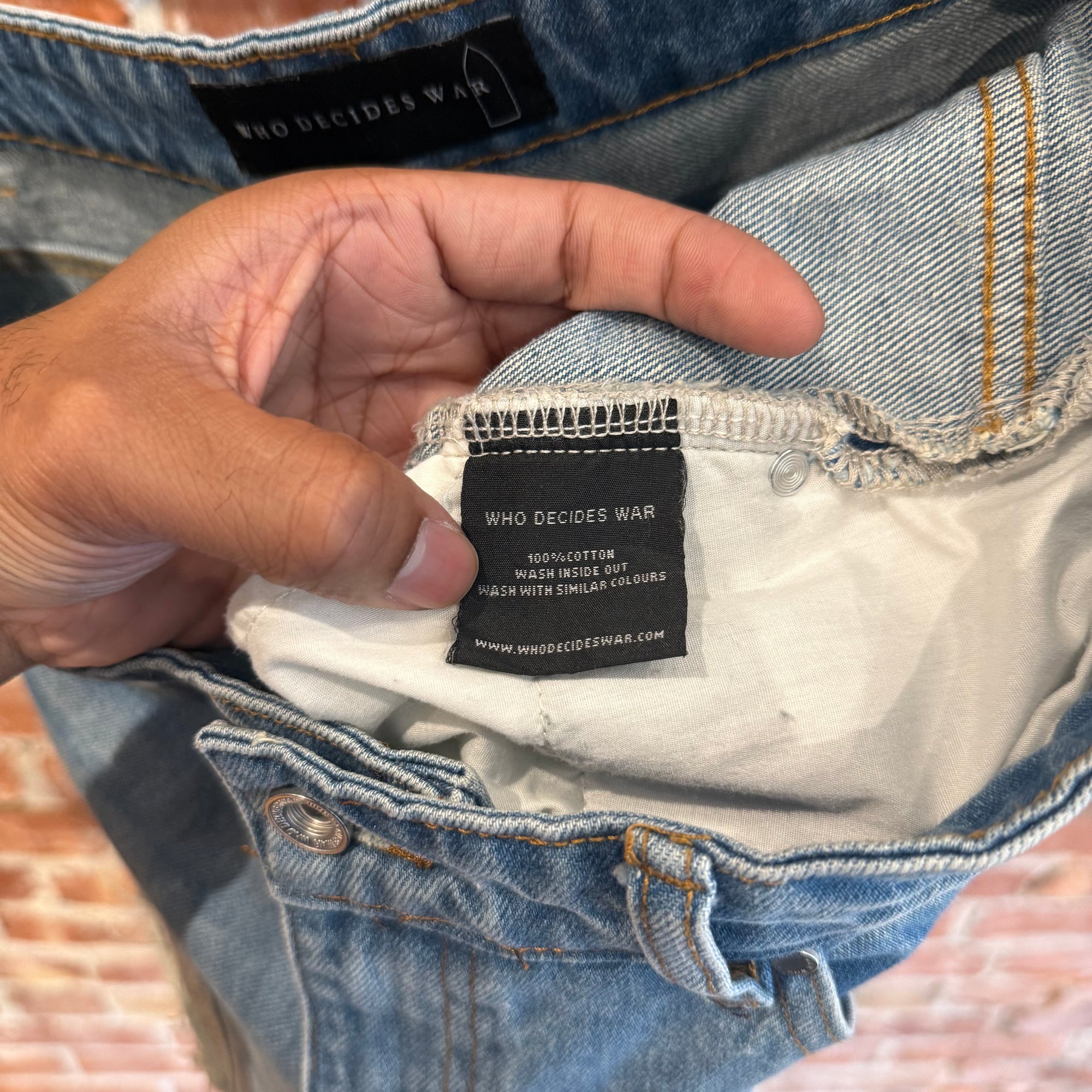 WHO DECIDES WAR CHURCH WINDOW JORTS ‘INDIGO’