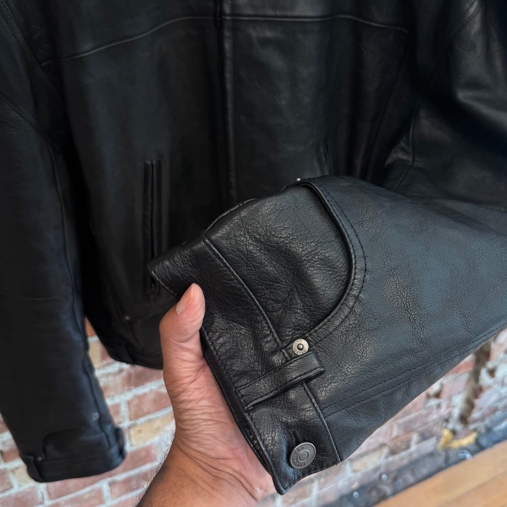 BALENCIAGA FW23 RUNWAY DECONSTRUCTED LEATHER JACKET ‘BLACK’