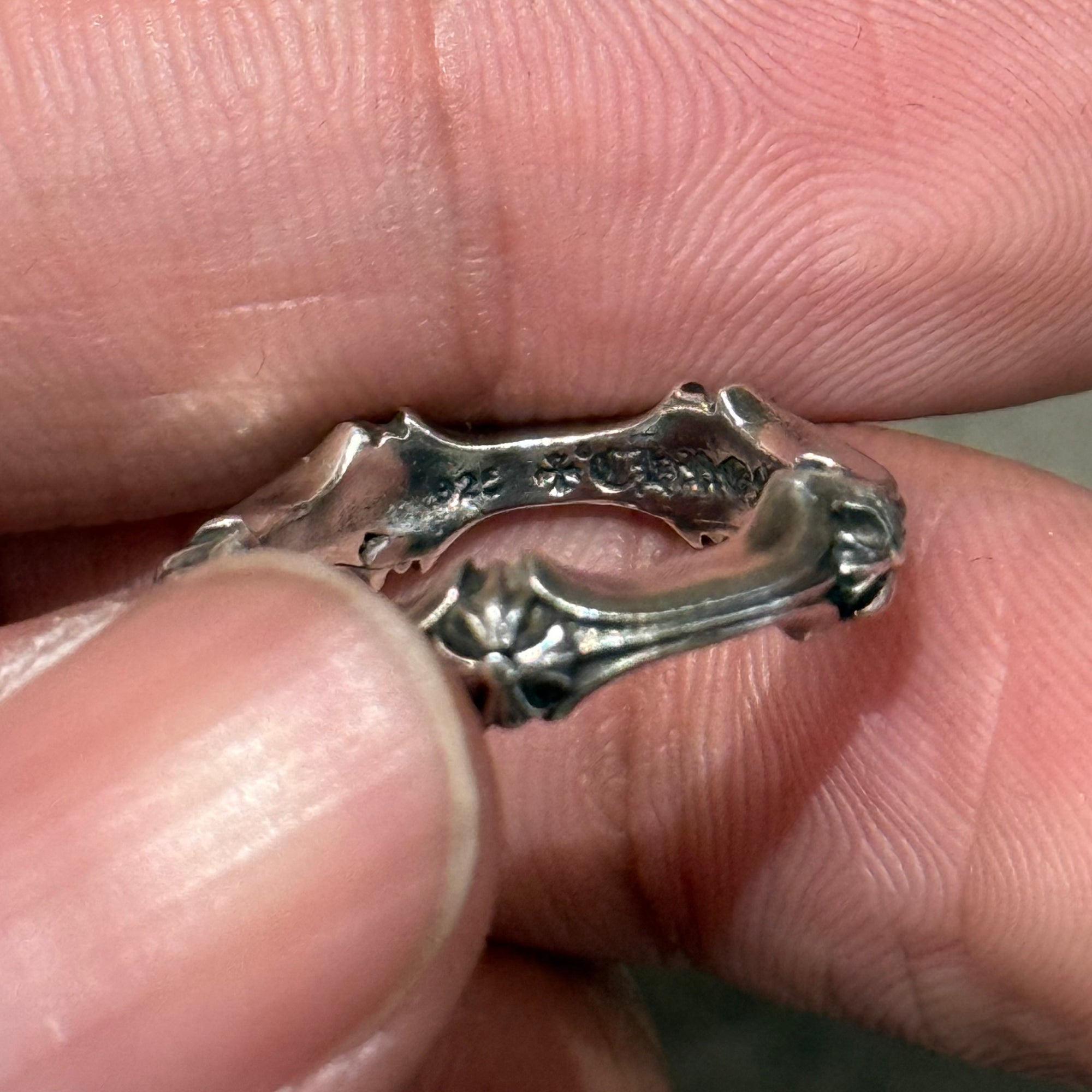 CHROME HEARTS PLUS &amp; BONE RING ‘SILVER’