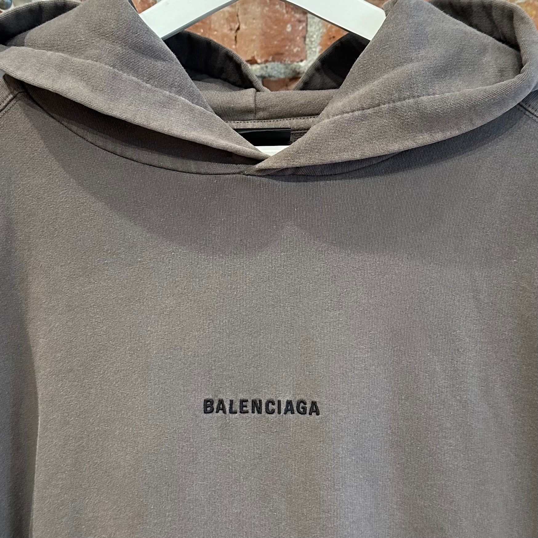 BALENCIAGA SS22 MINI LOGO HOODIE ‘ASH’