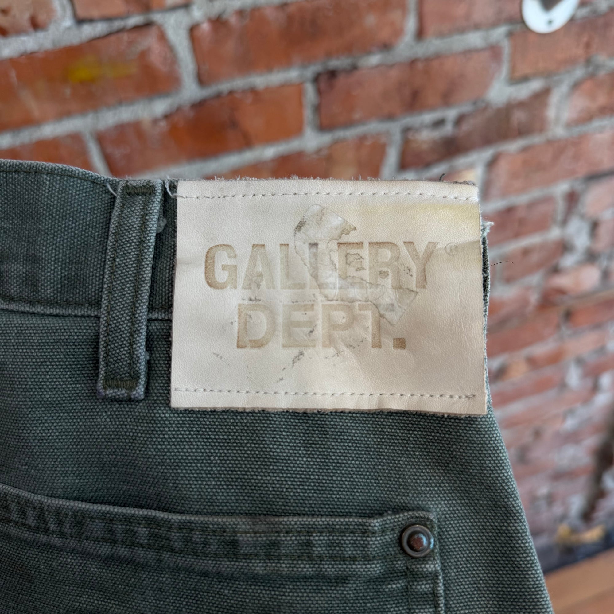 GALLERY DEPT. LA FLARE CARPENTER PANTS ‘OLIVE’