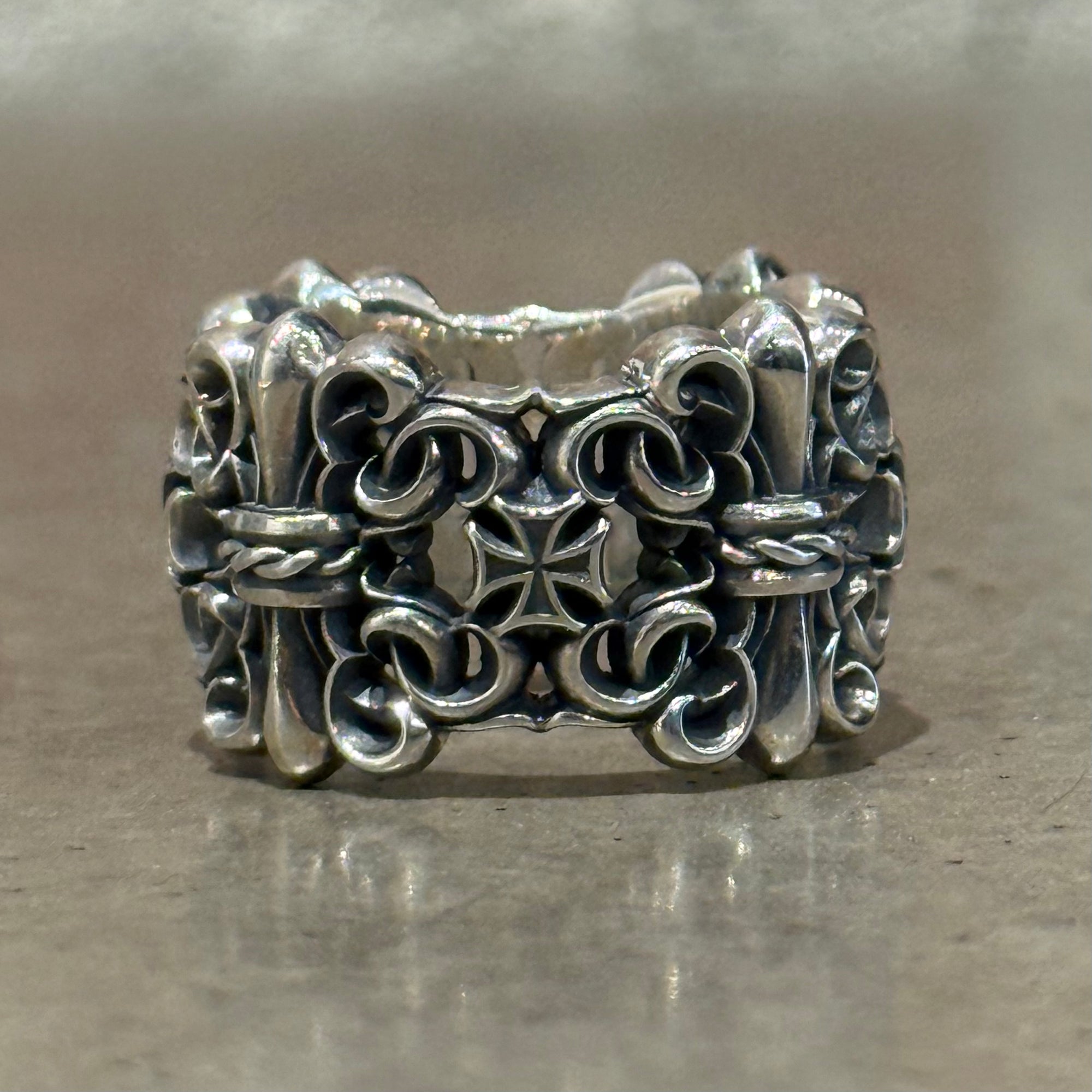 DEAL DESIGN FULL GATE RING 'SILVER'