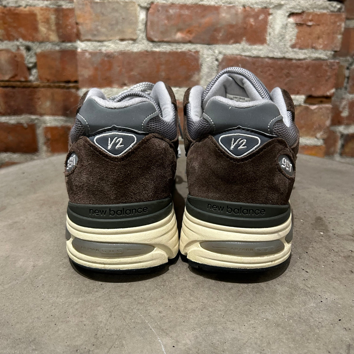 NEW BALANCE X TEDDY SANTIS MADE IN ENGLAND 991 SNEAKERS ‘MOCHA’