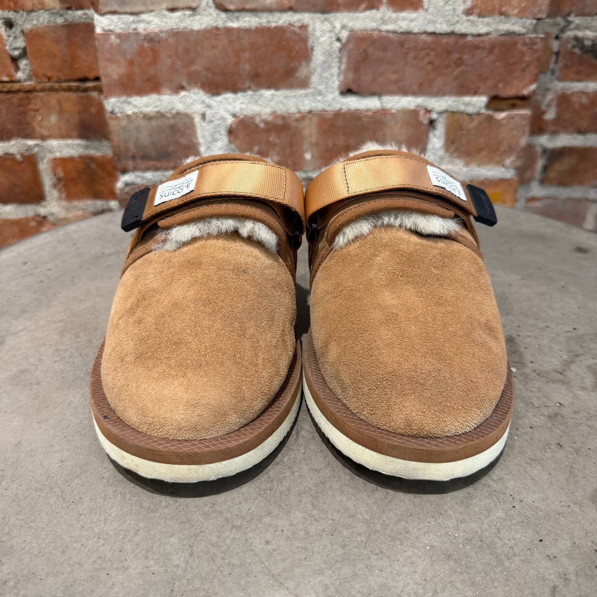 SUICOKE UGG SLIP ON LOAFERS ‘BROWN’