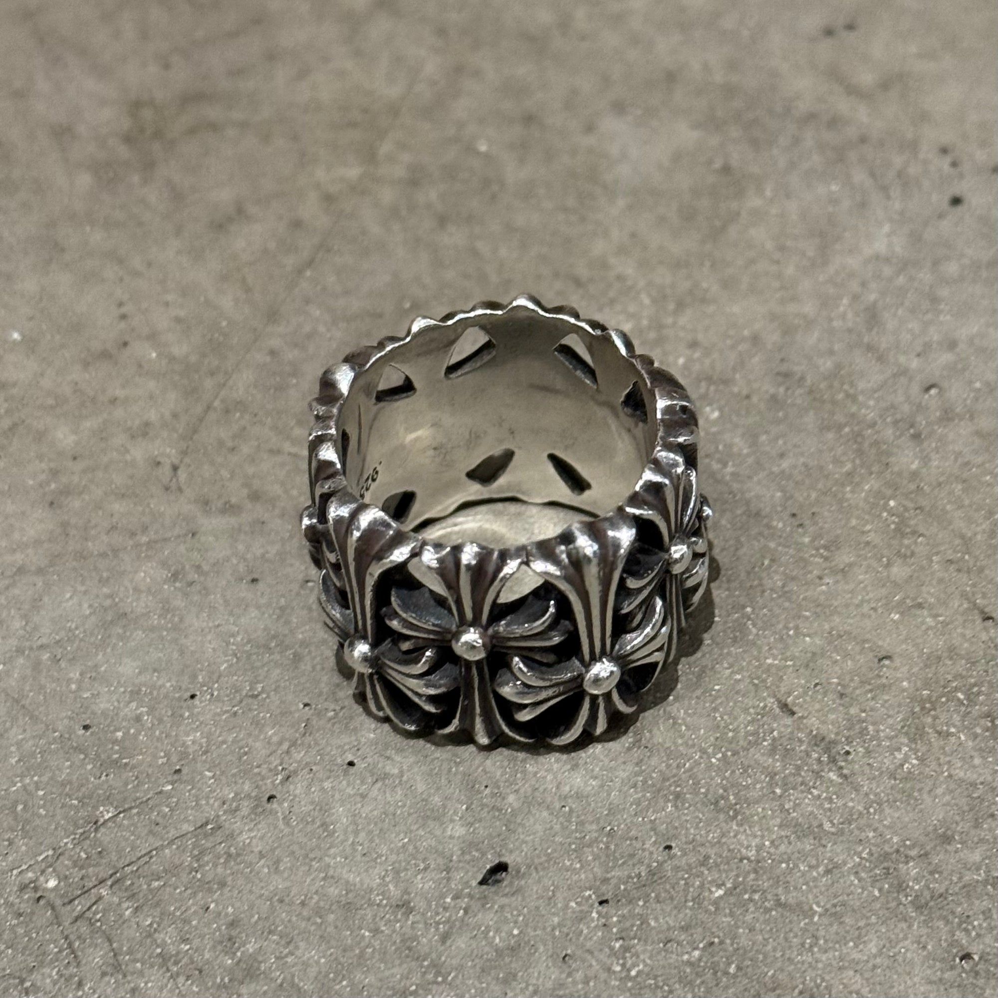 CHROME HEARTS CEMETERY RING ‘SILVER’
