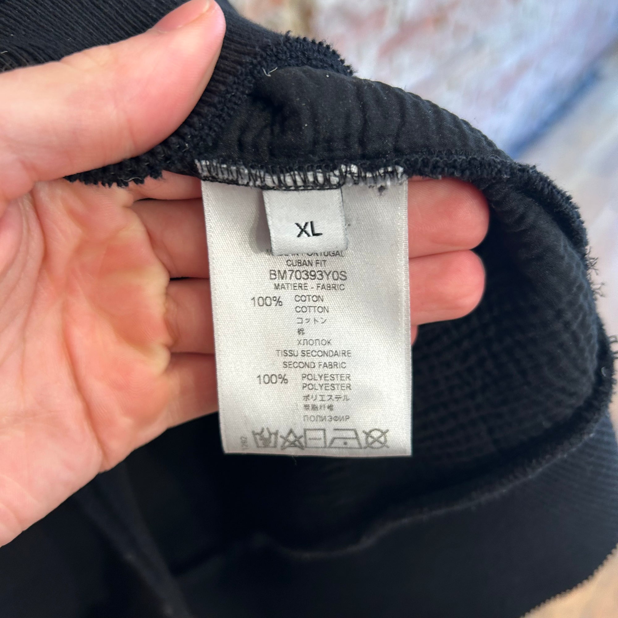 GIVENCHY FW25 PARIS DISTRESSED LOGO CREWNECK ‘BLACK’