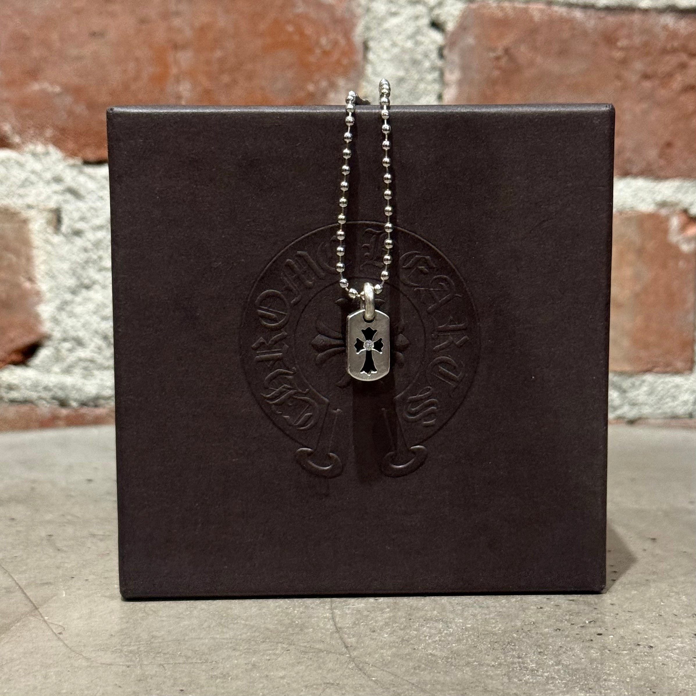 CHROME HEARTS – Sadō Room