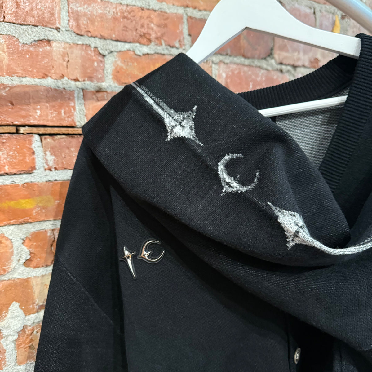 THUG CLUB BONE KNIT CARDIGAN ‘BLACK’