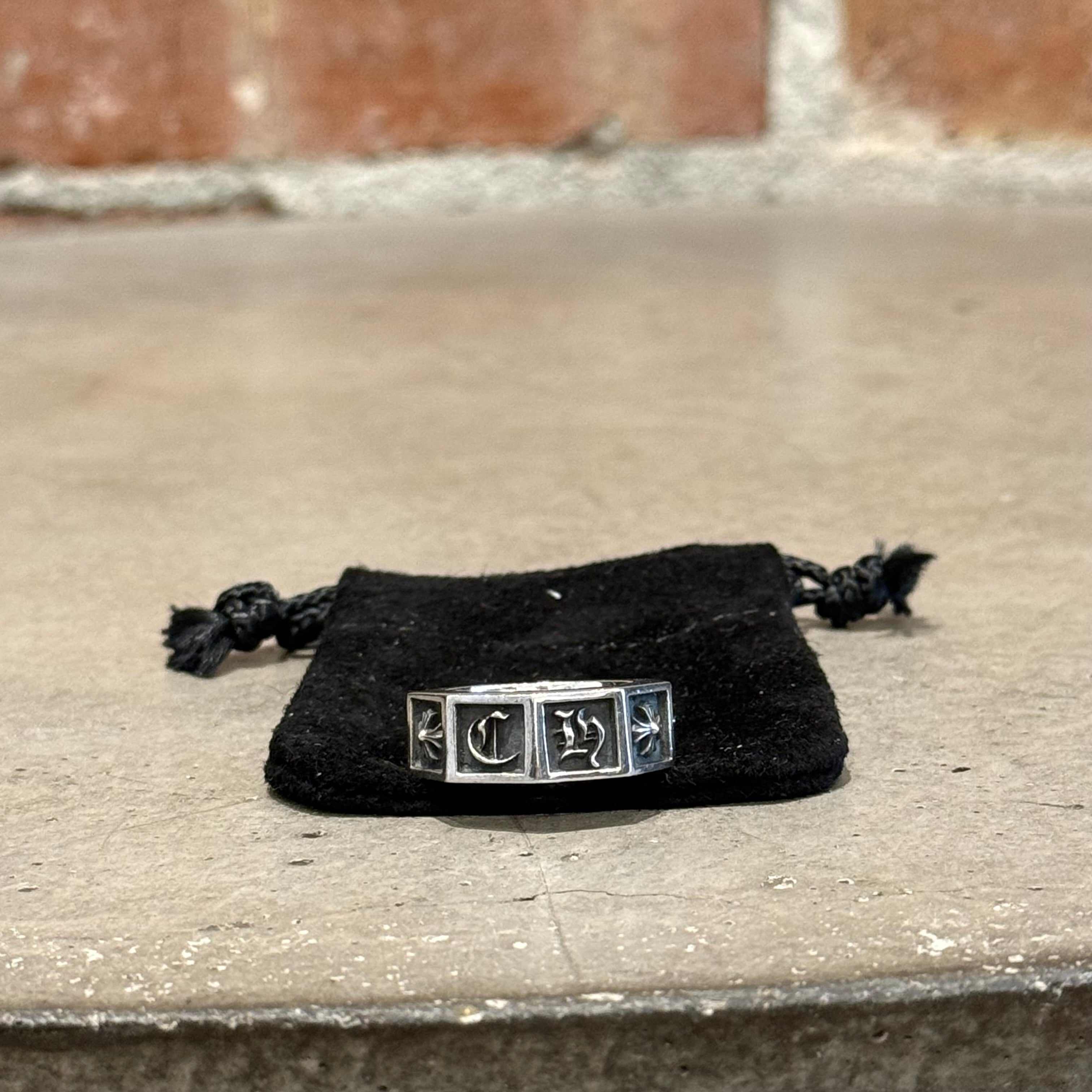 アクセサリー ChromeHearts Framed Letter BlockAlphabet CHROME