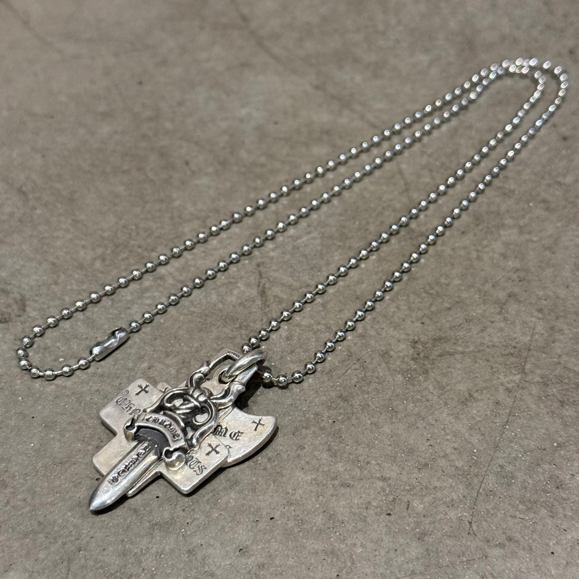 CHROME HEARTS 3 TRINKET NECKLACE ‘SILVER’