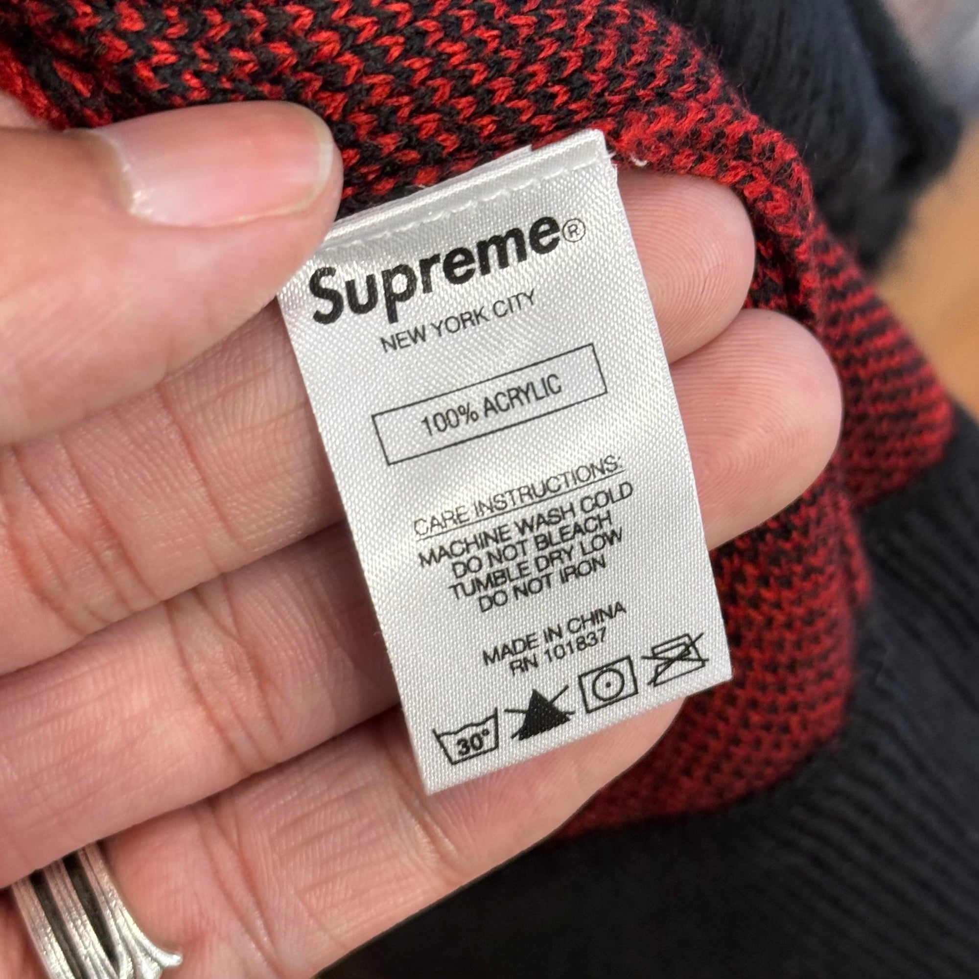 SUPREME SS18 BRUSHED ARGYLE CARDIGAN  ‘RED’