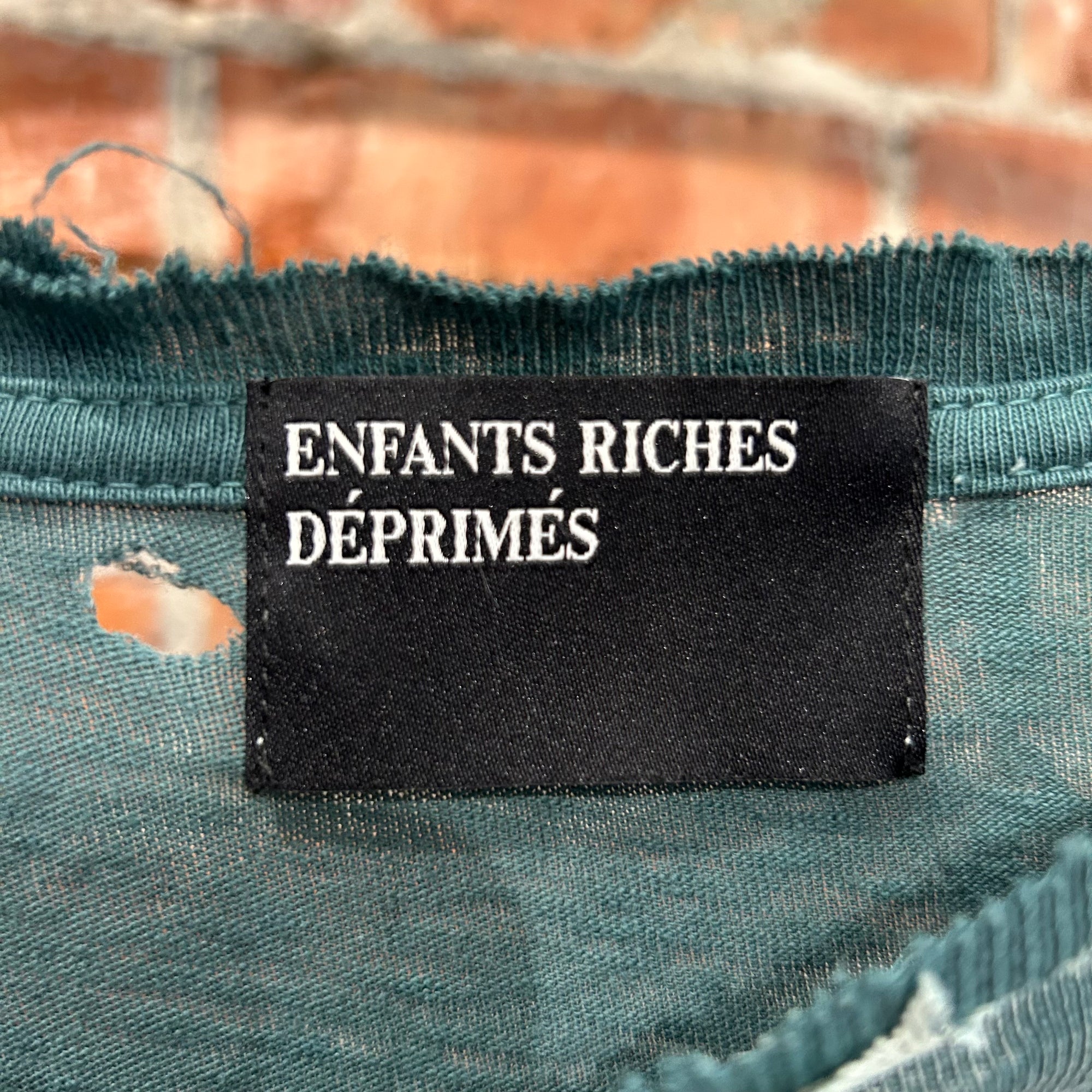 ENFANTS RICHES DEPRIMES FW24 DISTRESSED LOGO TEE ‘GREEN’