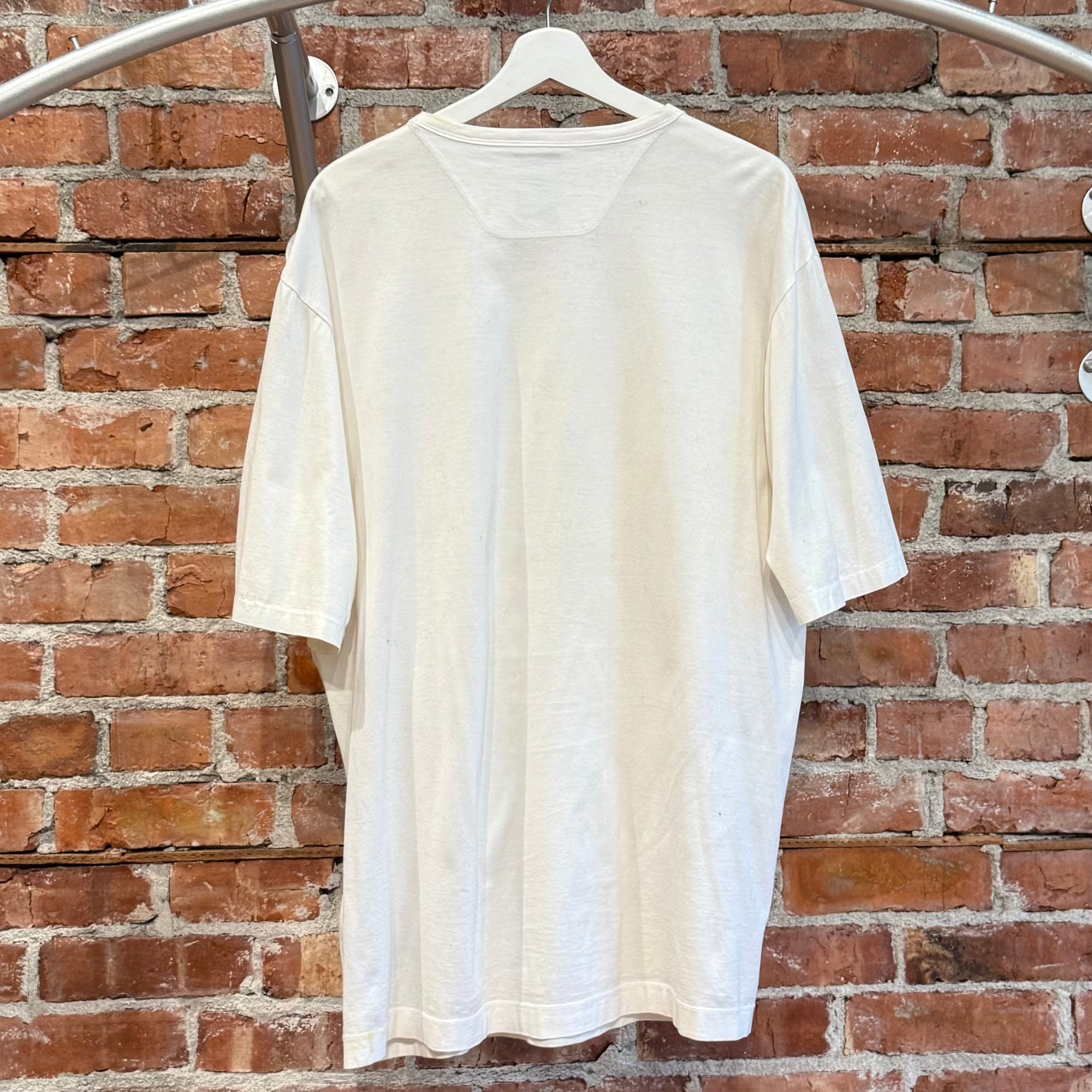 JUUN. J WHITE DEAR HUMAN TEE ‘WHITE”