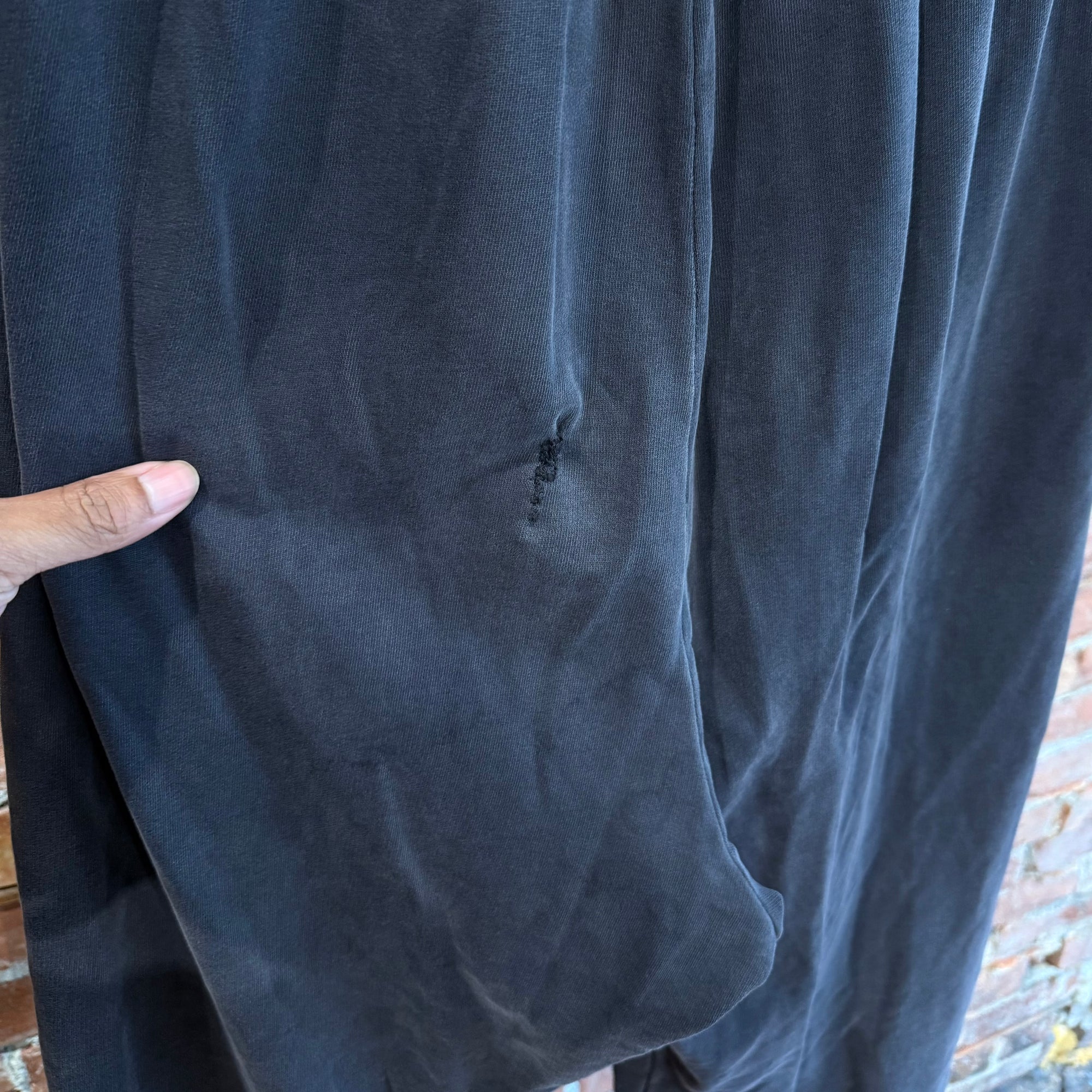 BALENCIAGA FW22 OUTLINE LOGO SWEATPANTS ‘VINTAGE BLACK’