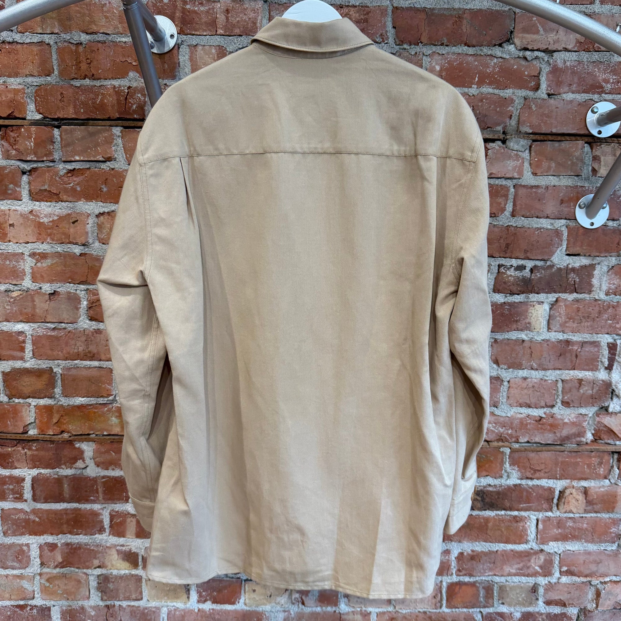 LEMAIRE TWO-POCKET LINEN FIELD SHIRT ‘SAND’