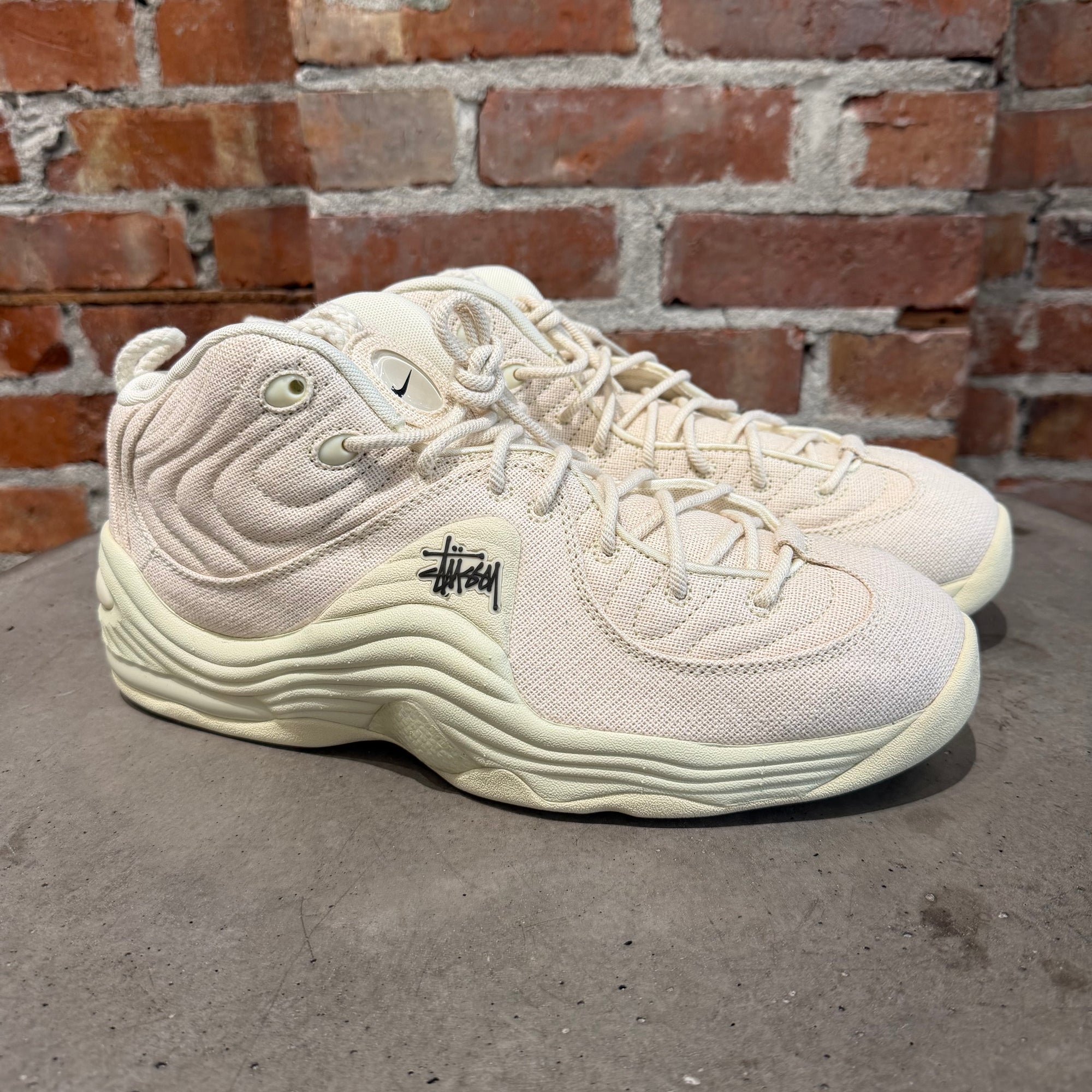 STUSSY X NIKE AIR PENNY II ‘CREAM’