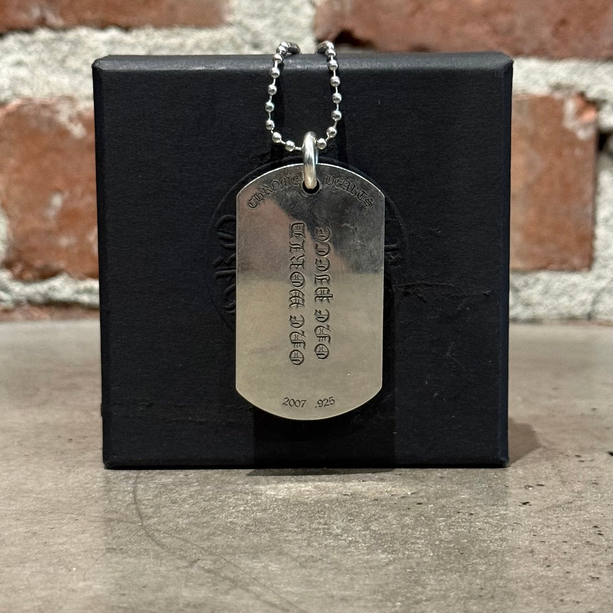 CHROME HEARTS FLEUR KNEE DOGTAG NECKLACE ‘SILVER’