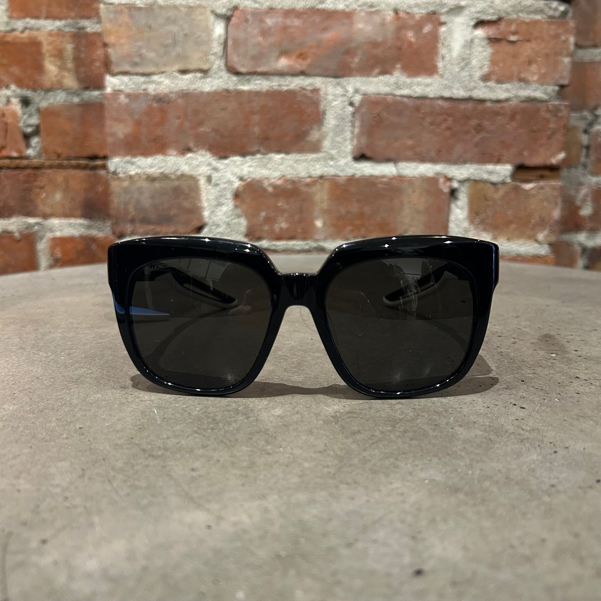 BALENCIAGA CYBORG ARM SUNGLASSES ‘BLACK’