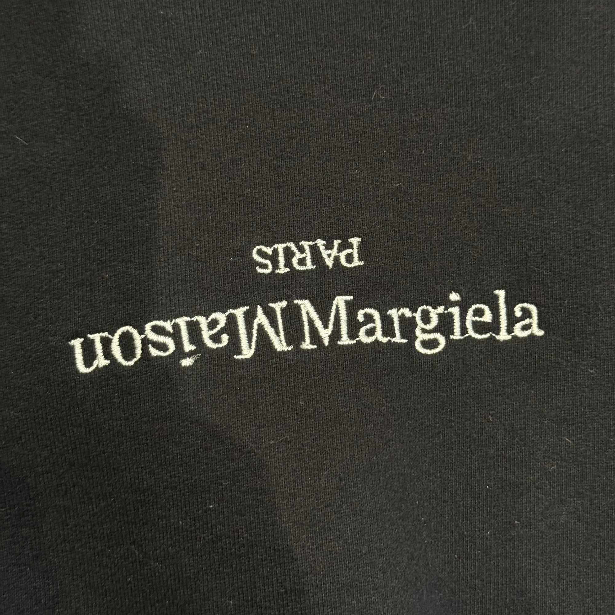 MAISON MARGIELA REVERSED LOGO HOODIE ‘BLACK’