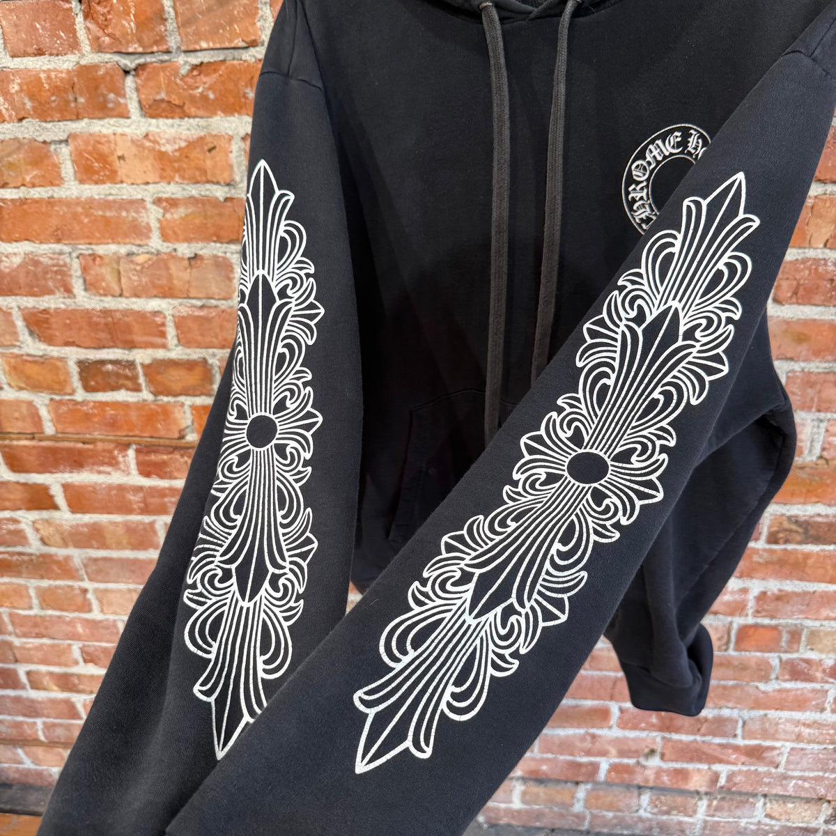 CHROME HEARTS SUNFADED HORSESHOE FLORAL PULLOVER HOODIE ‘BLACK’