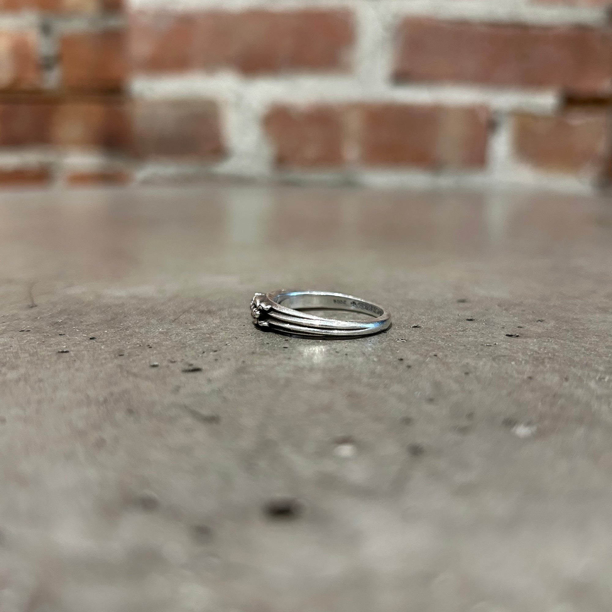 CHROME HEARTS SAPPHIRE BABY DAGGER RING 'SILVER'