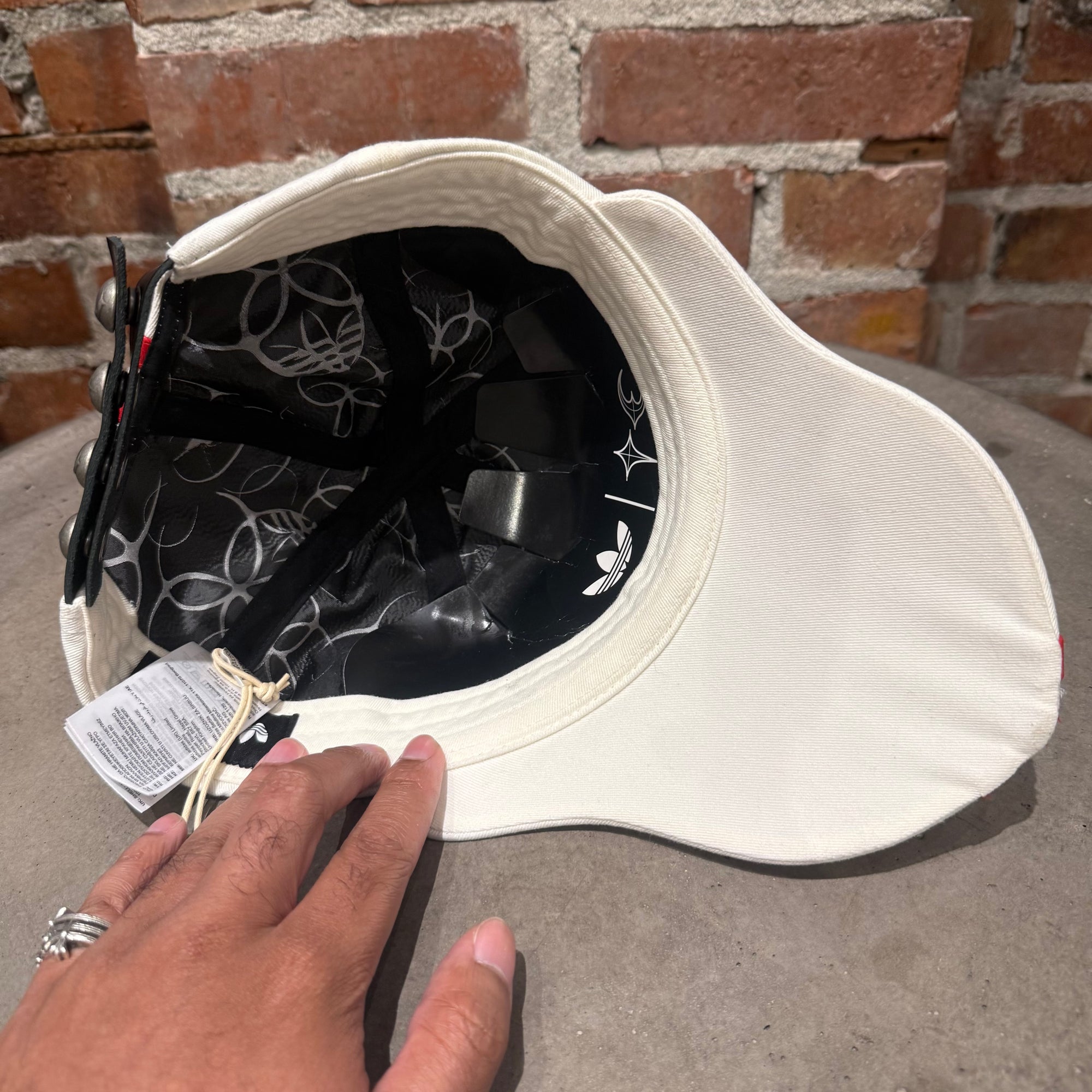 THUG CLUB X ADIDAS SWORD CAP ‘WHITE’