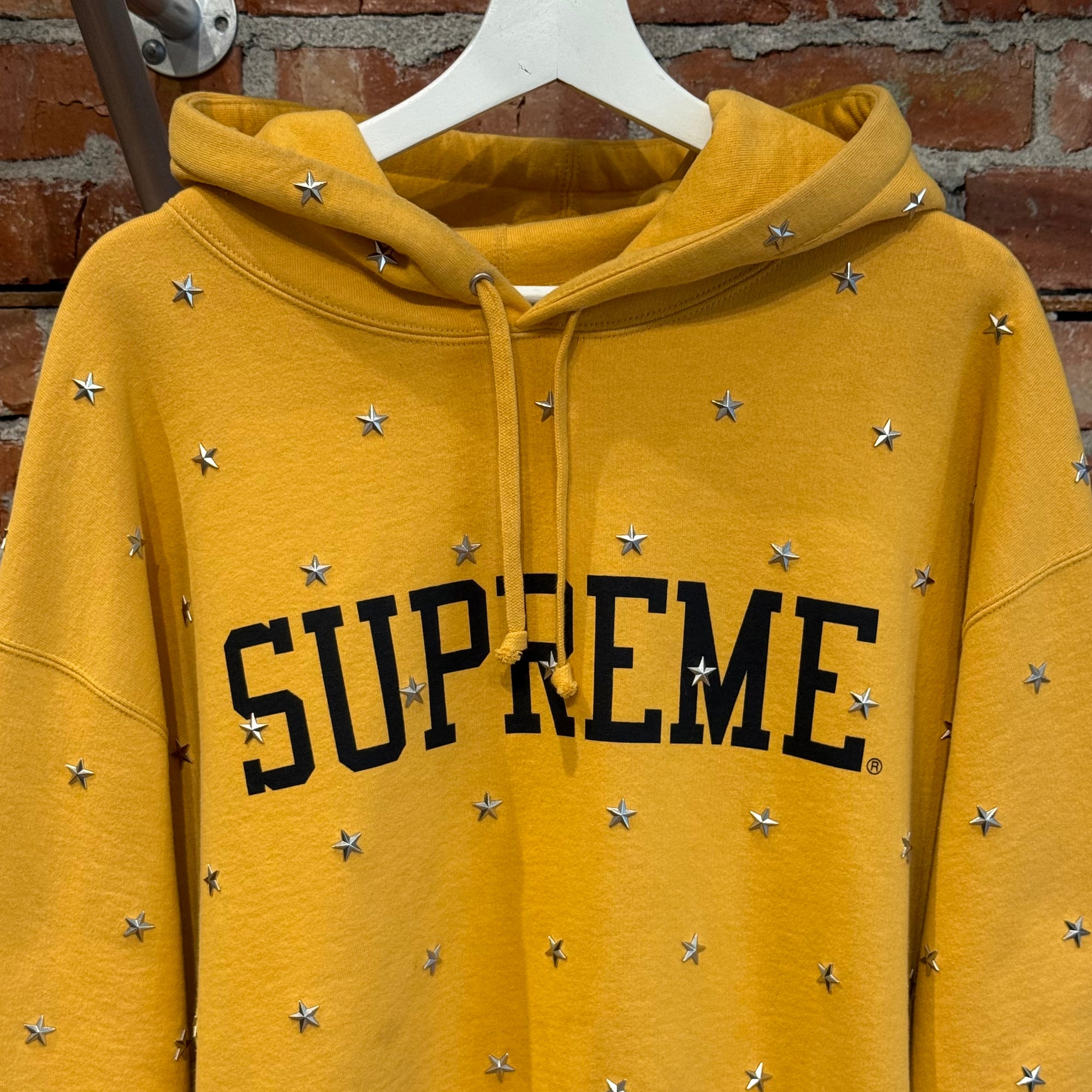 SUPREME FW25 STAR STUDDED HOODIE ‘YELLOW’