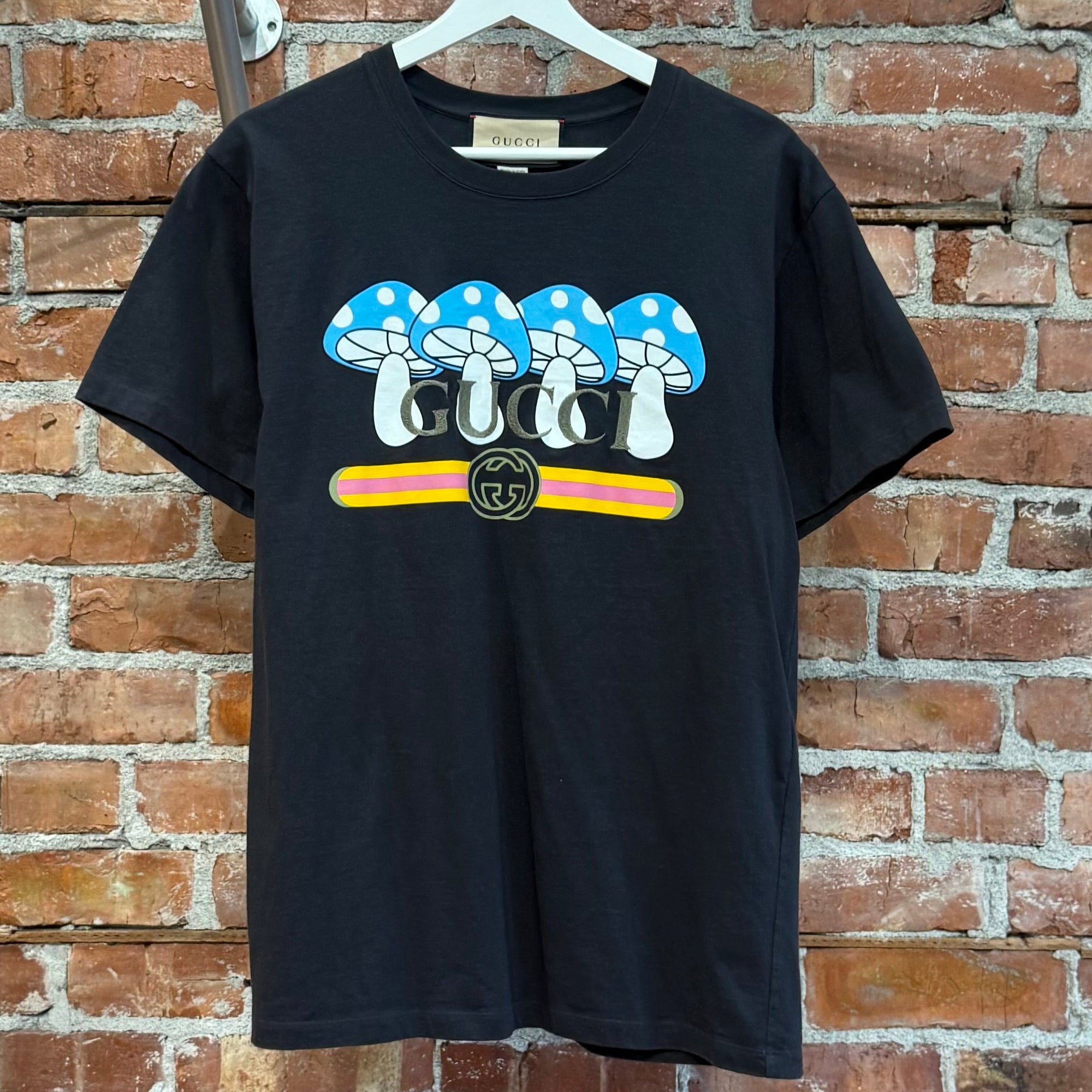 GUCCI DEMNA MUSHROOM LOGO TEE ‘BLACK’