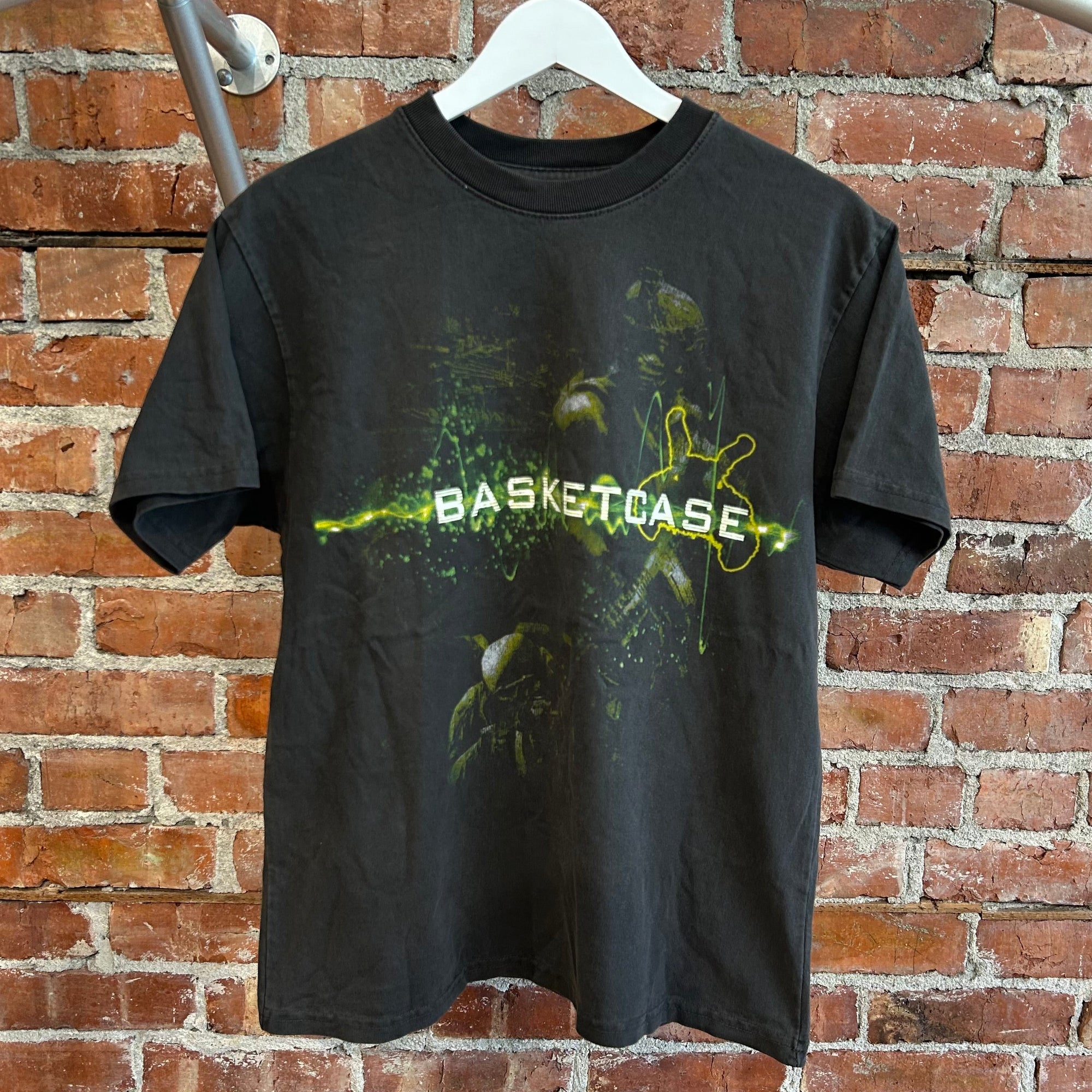 BASKETCASE GALLERY C.O.D TEE ‘GRAY/GREEN’